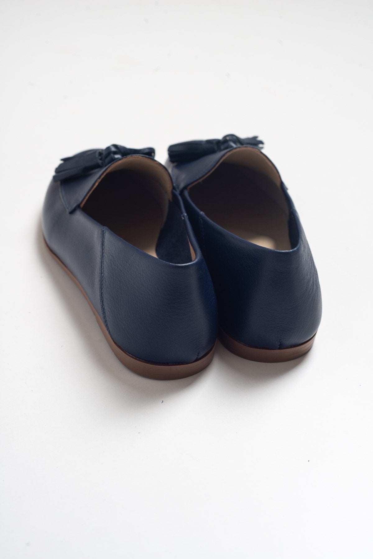 F04 - Navy Genuine Leather Tassel Loafer – heel view showing leather, Vowalisse