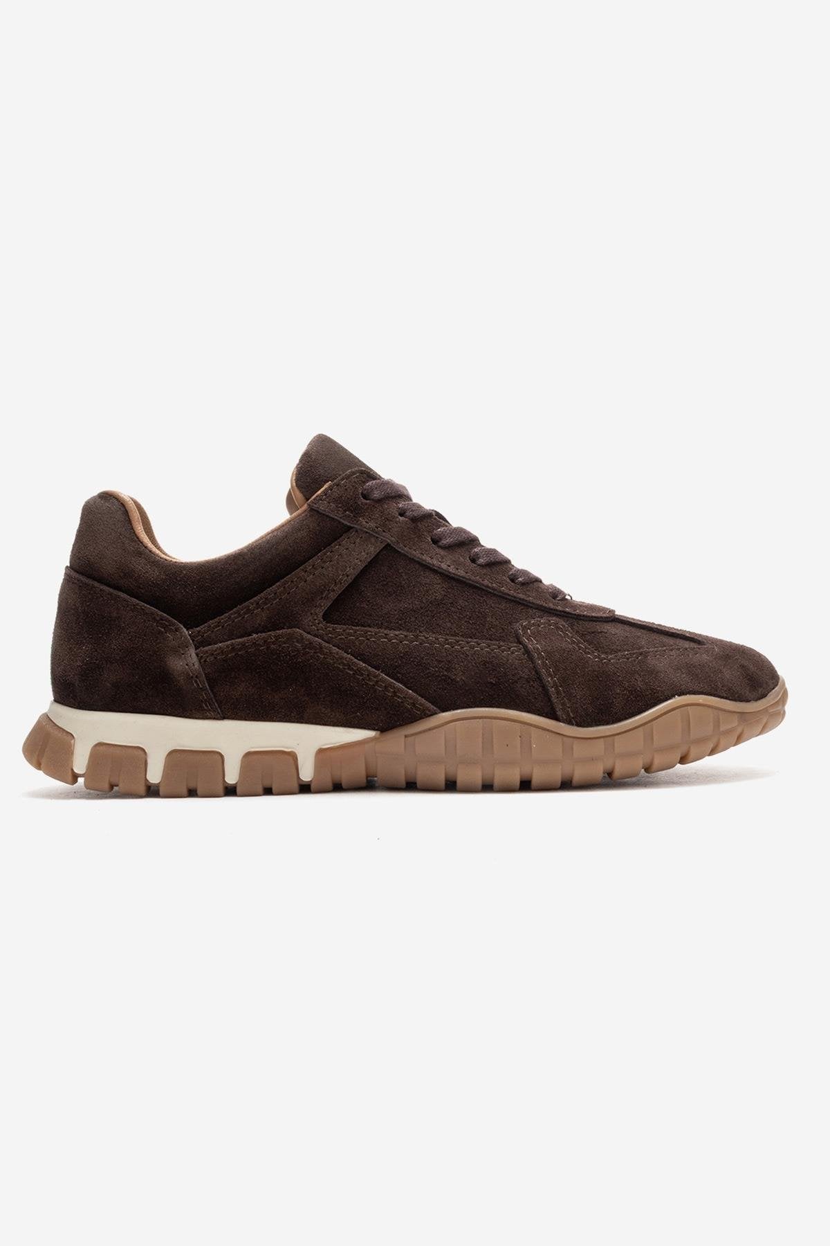 LARS - Brown Suede Genuine Leather Sneaker – top view showing leather, suede, Vowalisse