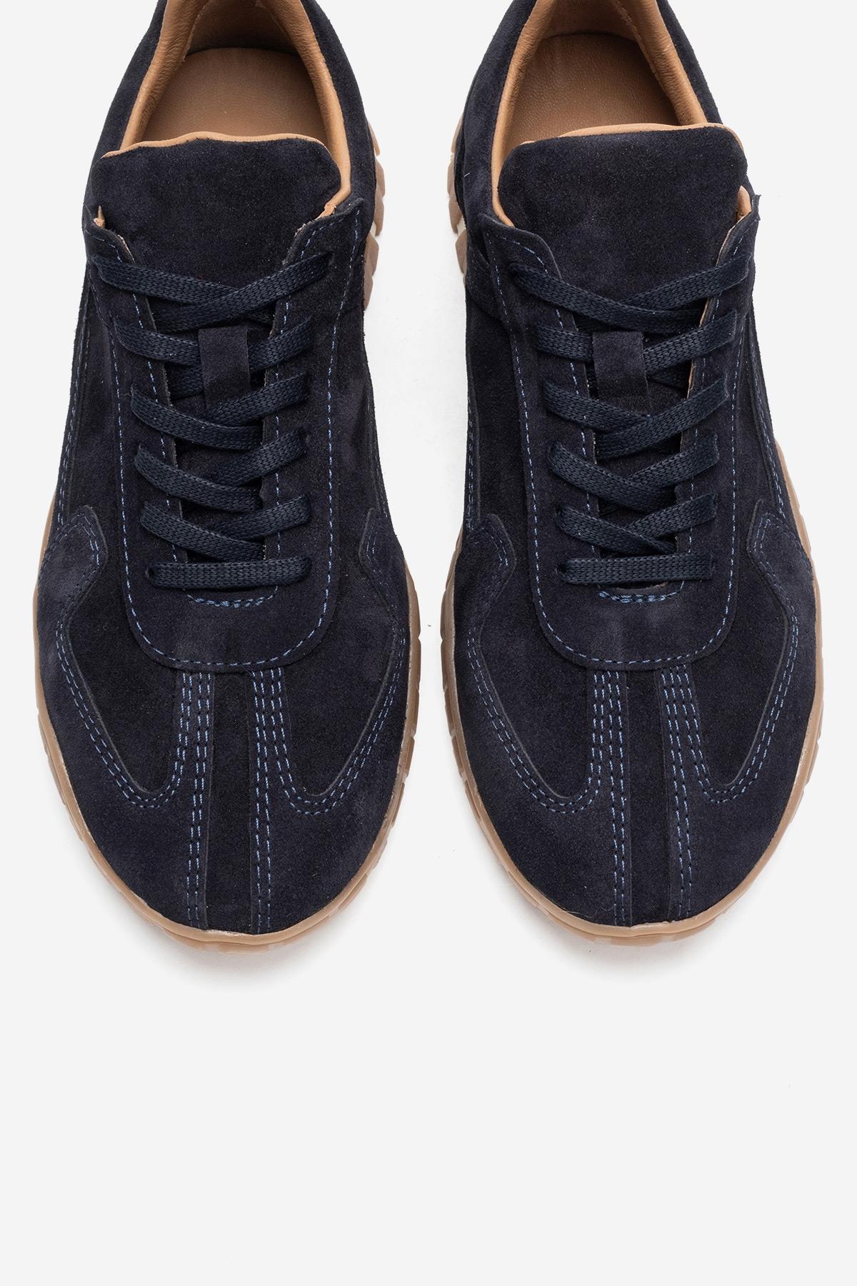 LARS - Navy Suede Genuine Leather Sneaker – side view showing leather, suede, Vowalisse