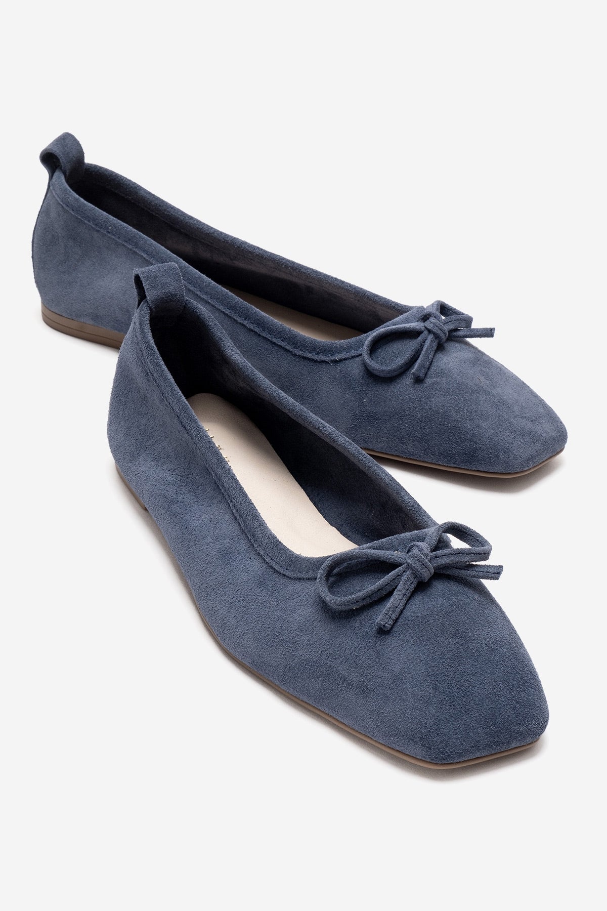 Sosa - Denim Blue Genuine Leather Bow Ballet Flat – front three-quarter view showing bow, leather, blue, Vowalisse