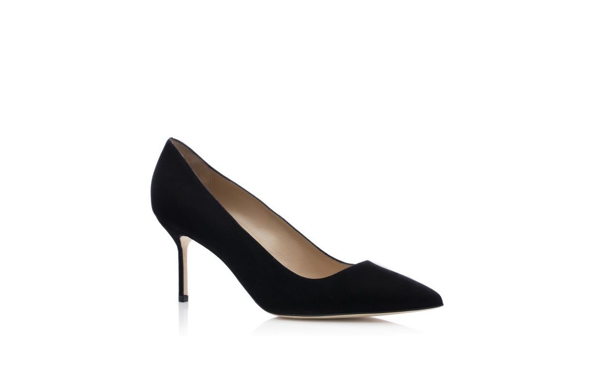 Genevieve Belle Black Pointed Toe Pumps – top view showing black pointed toe, suede, Vowalisse