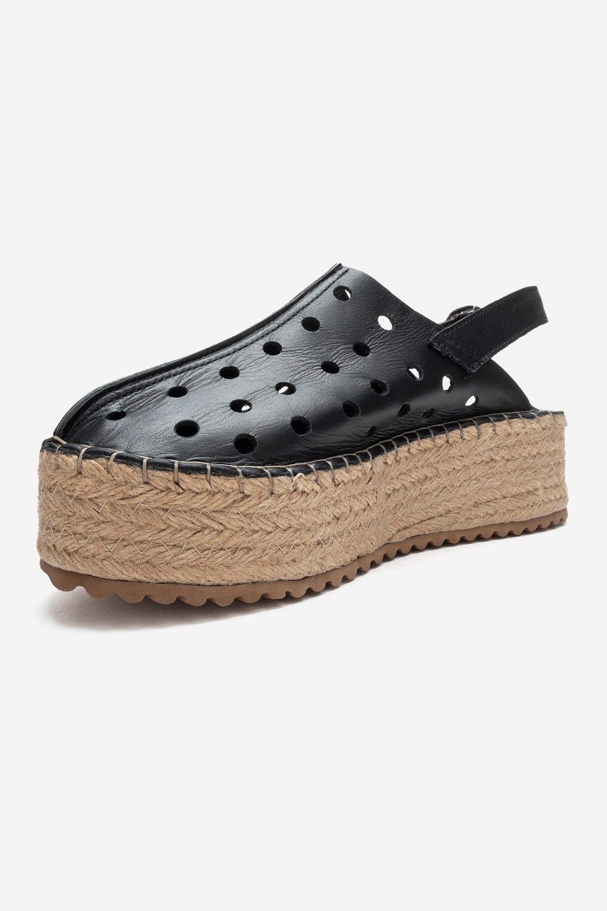 FRAGA - Black Genuine Leather Woven Platform Sandal – heel view showing leather, black, Vowalisse