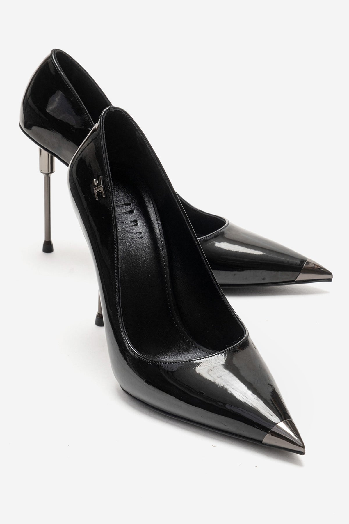 CARLAS - Black Patent Stiletto Pump – front three-quarter view showing leather, black, Vowalisse