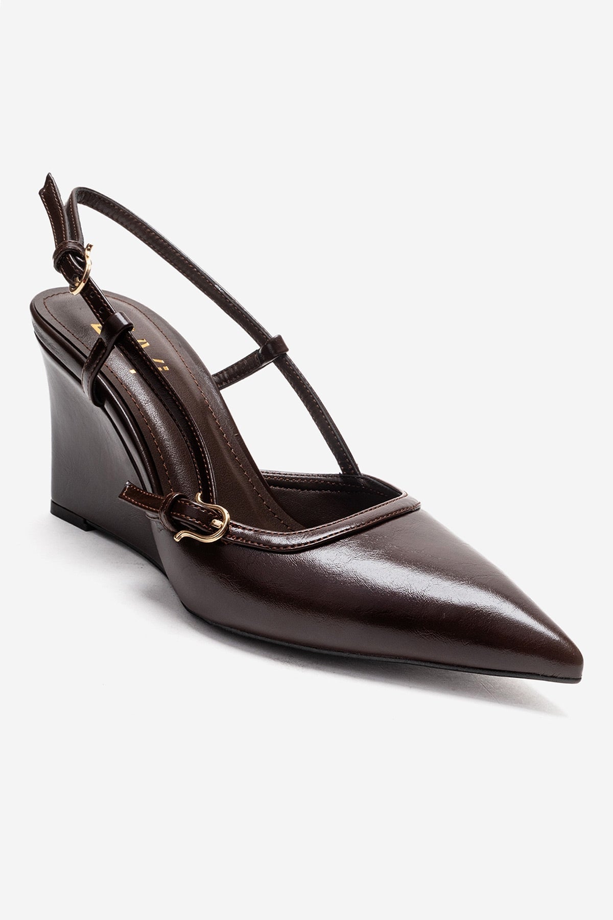 CELIA - Brown Block Heel Pointed Toe Shoe – detail view showing leather, Vowalisse