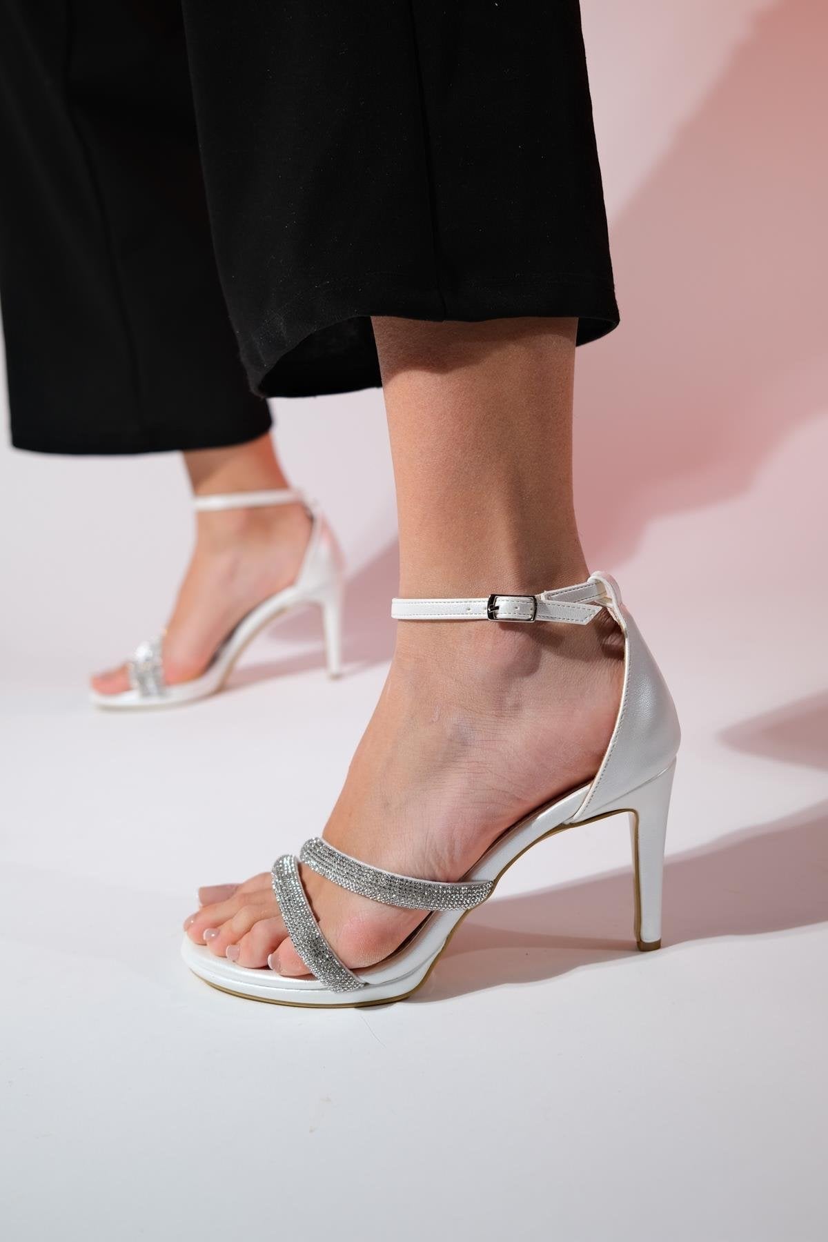 Laredo - Pearl Platform Heel Dress Shoe – heel view showing pearl, leather, red, Vowalisse