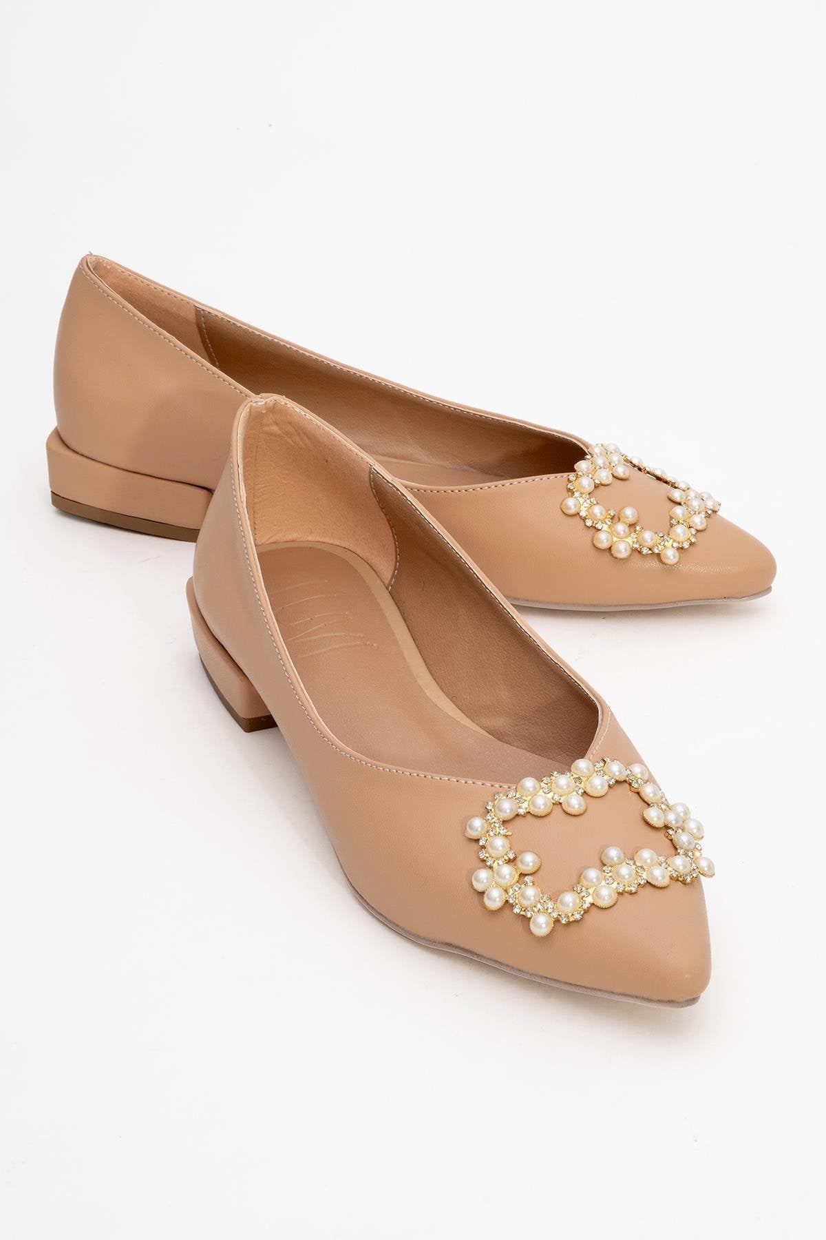 Ghent - Beige Pearl-Embellished Ballet Flat – front three-quarter view showing pearl, leather, Vowalisse