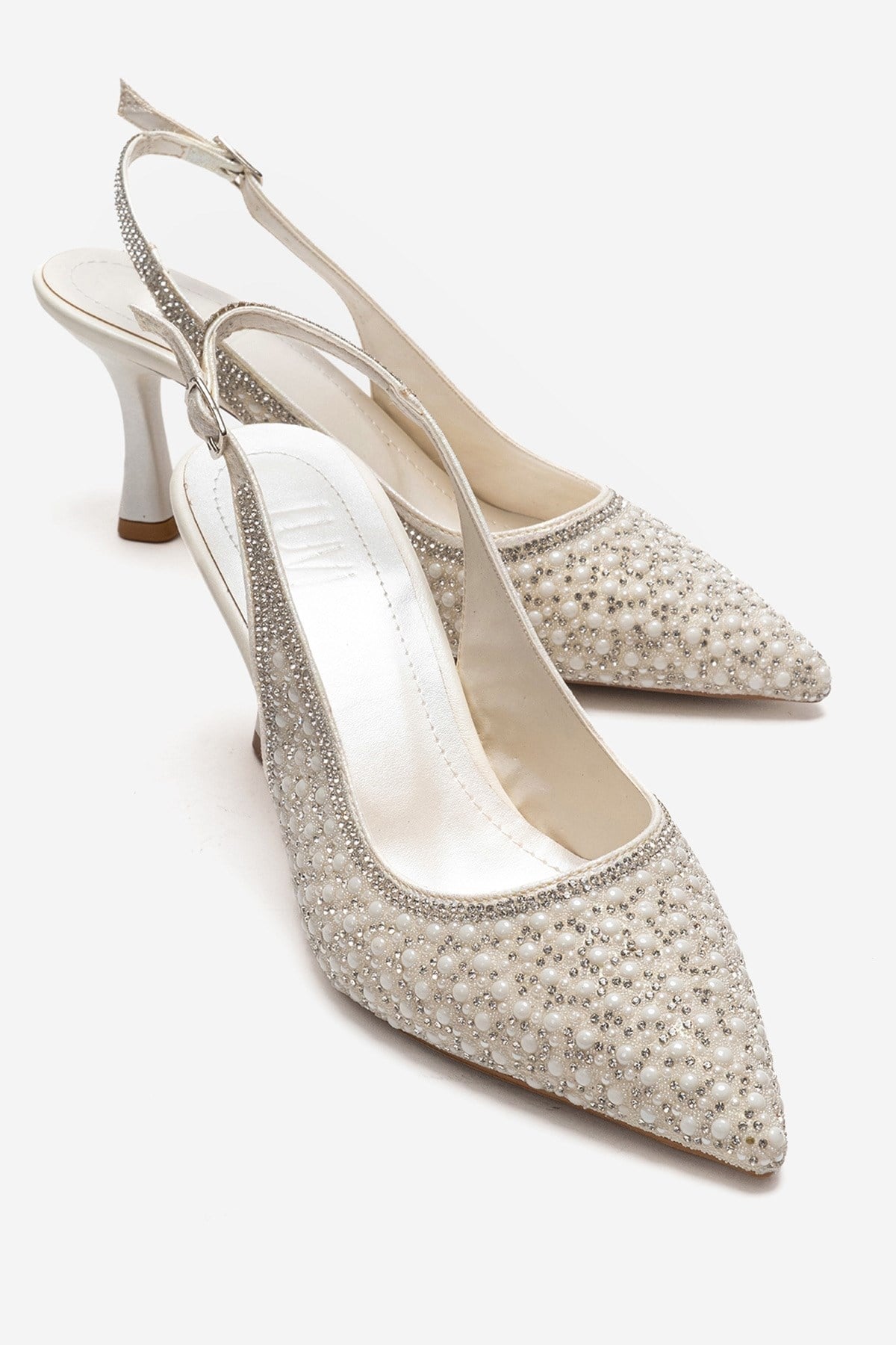 LINNEA - Off-White Stiletto Pump – front three-quarter view showing pearl, crystal, leather, Vowalisse