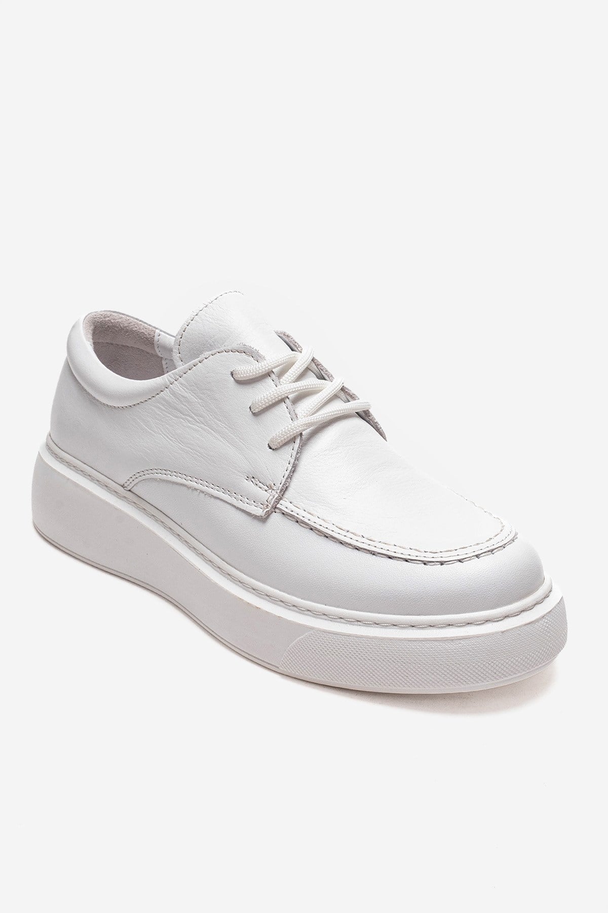 MAREON - White Genuine Leather Lace-Up Daily Shoe – detail view showing lace, leather, white, Vowalisse