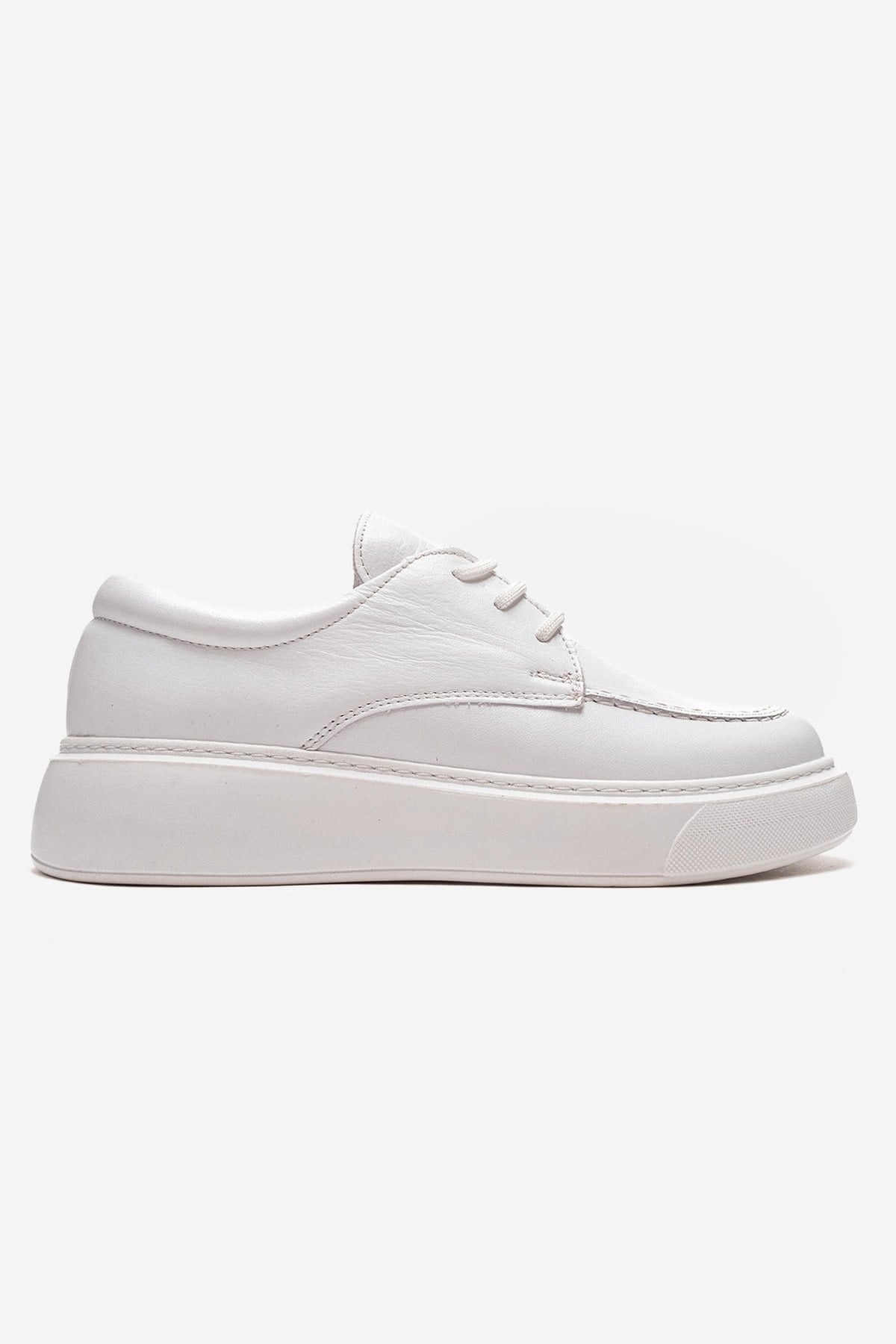 MAREON - White Genuine Leather Lace-Up Daily Shoe – heel view showing lace, leather, white, Vowalisse
