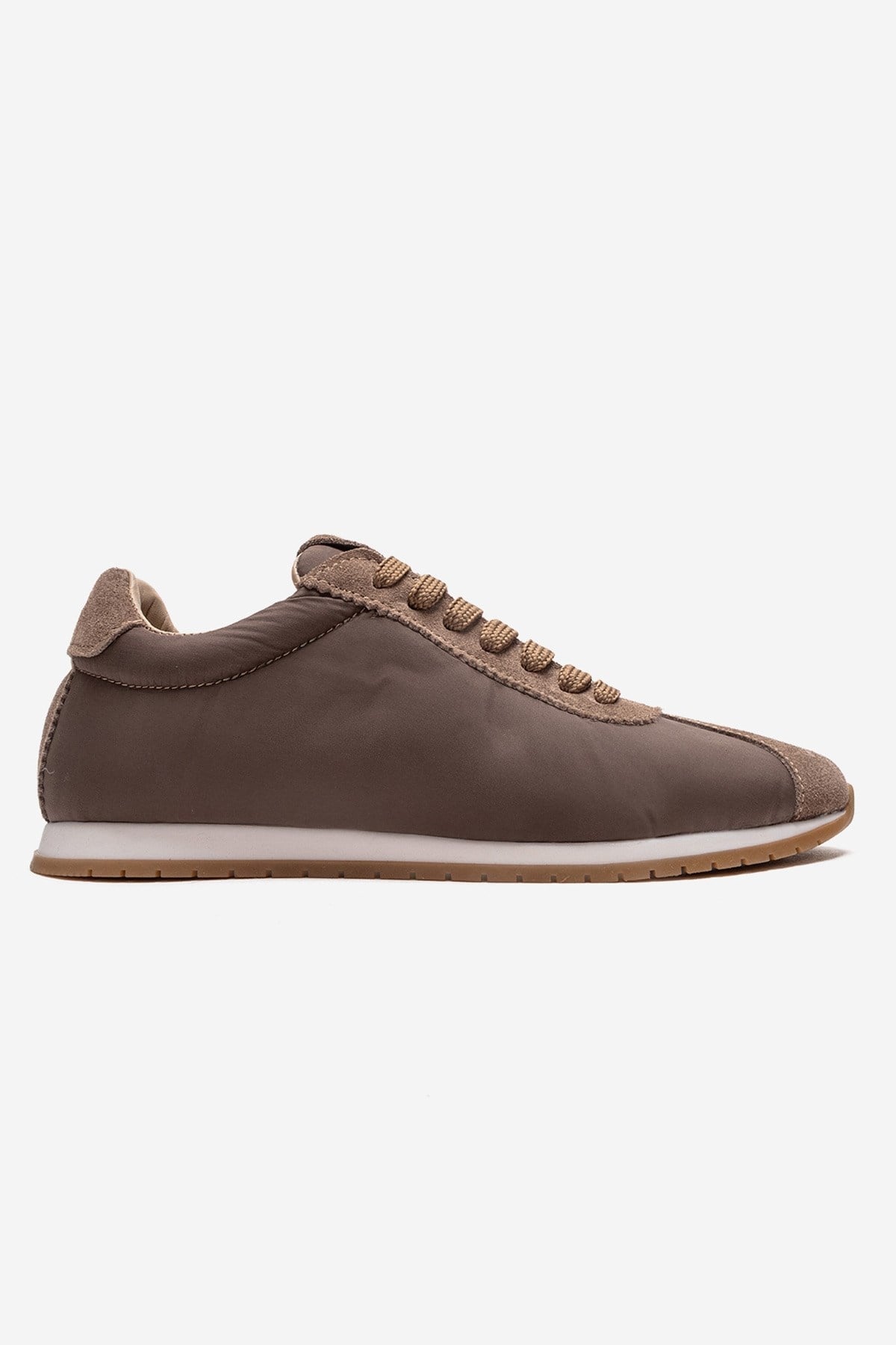 UNICA - Taupe Genuine Leather Sneaker – heel view showing leather, suede, Vowalisse