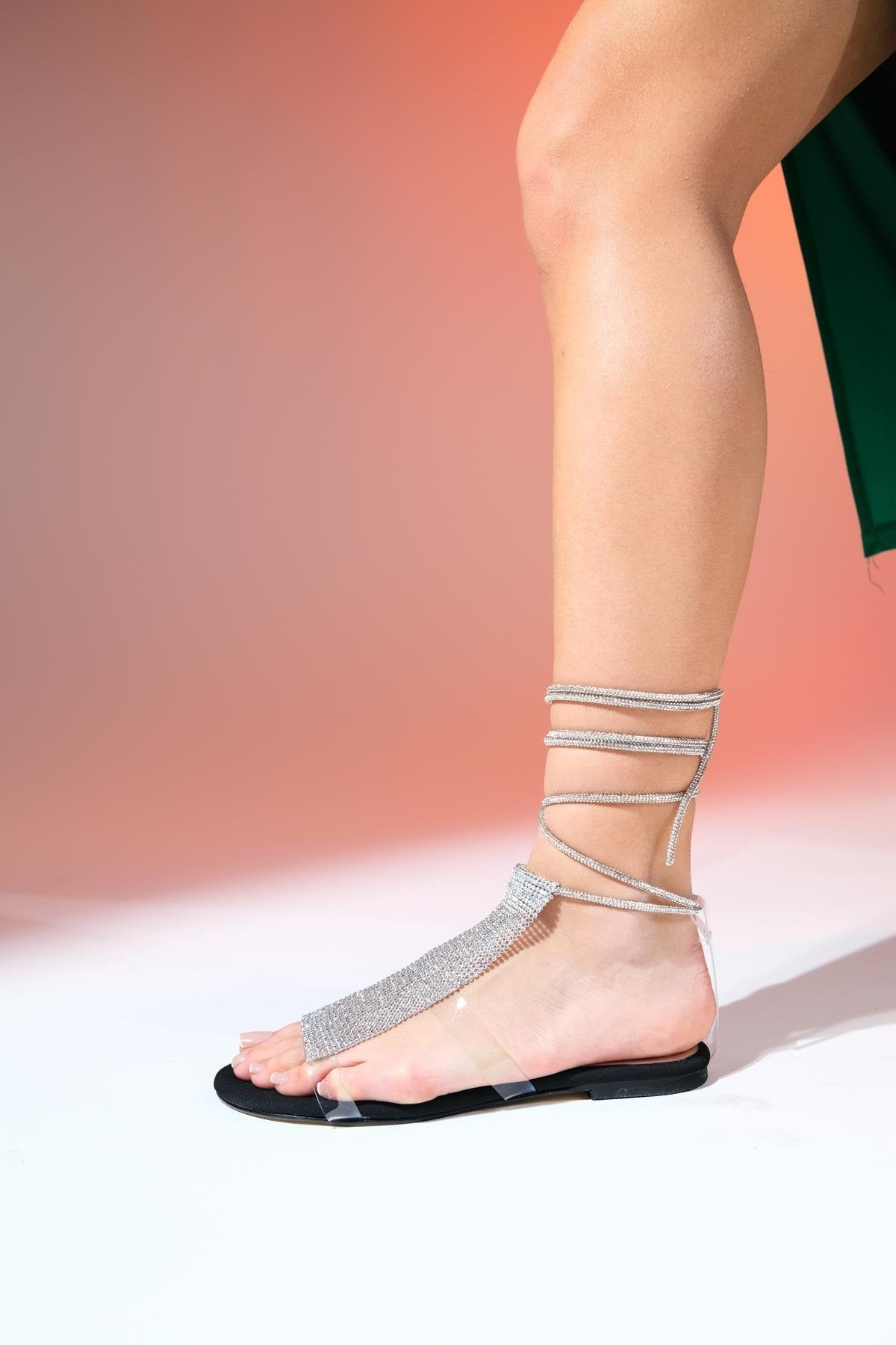 Pesca - Silver Ankle-Tie Sandal – heel view showing leather, silver, Vowalisse