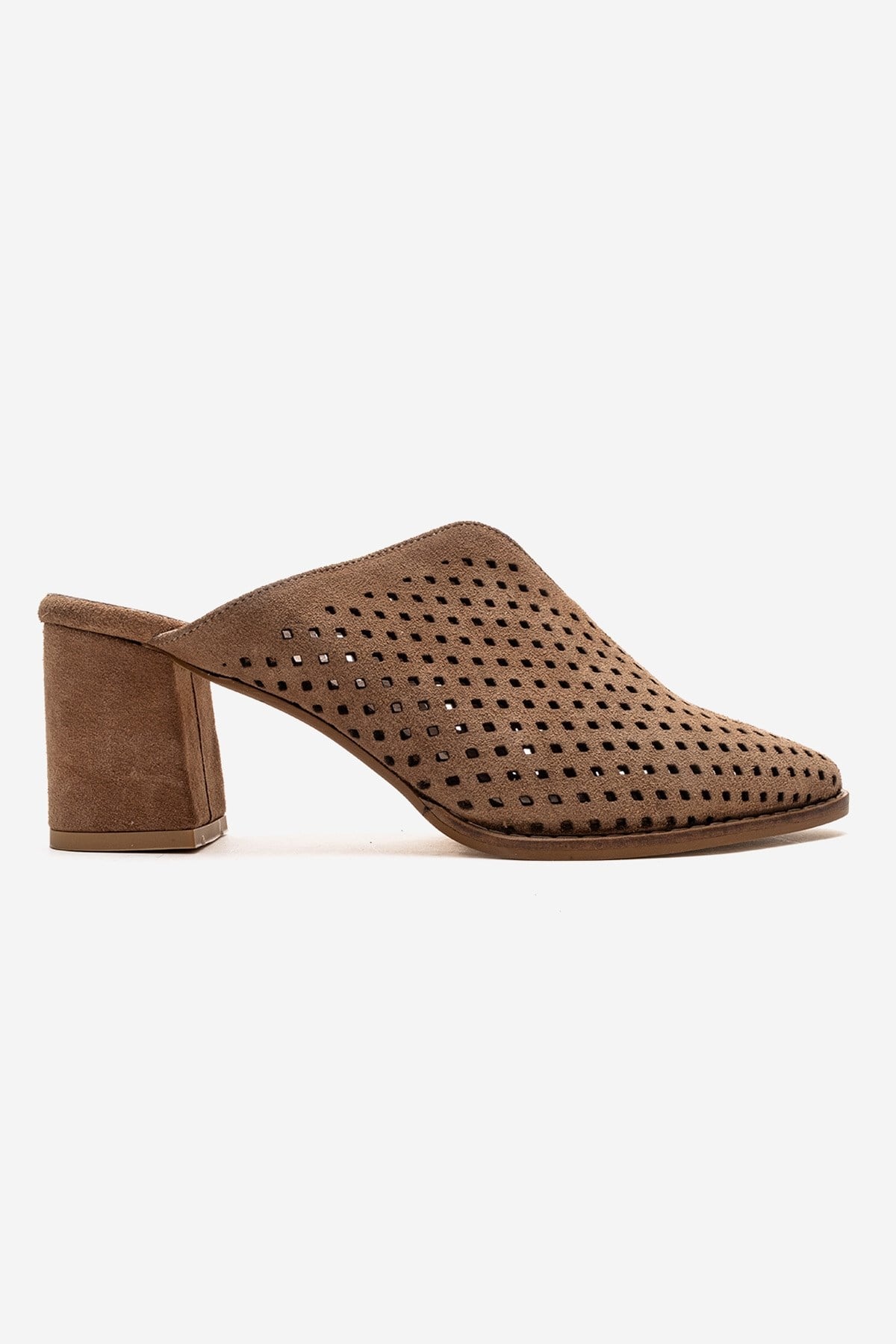 TOEN - Camel Genuine Leather Block Heel Mule – heel view showing leather, suede, Vowalisse