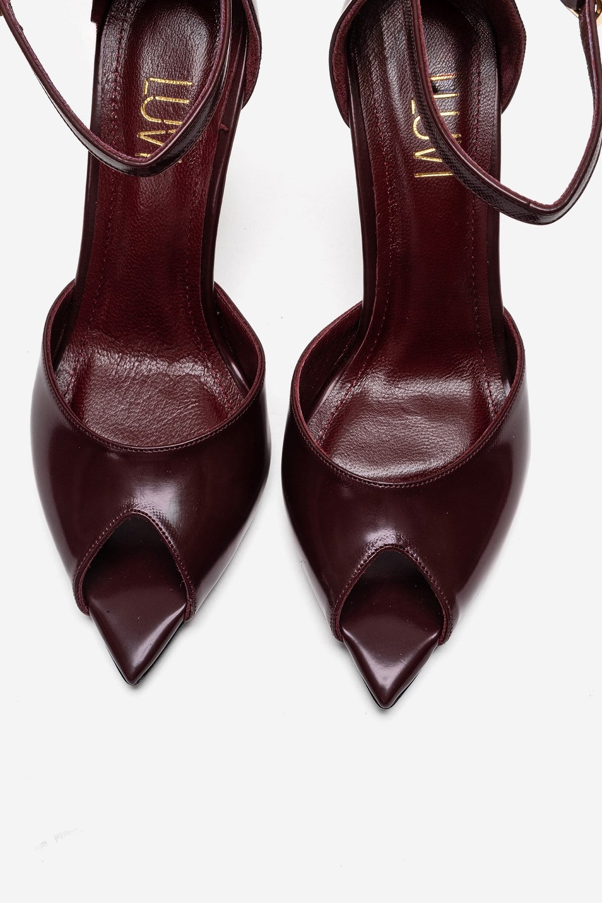 DONA - Burgundy Stiletto Pump – side view showing leather, Vowalisse