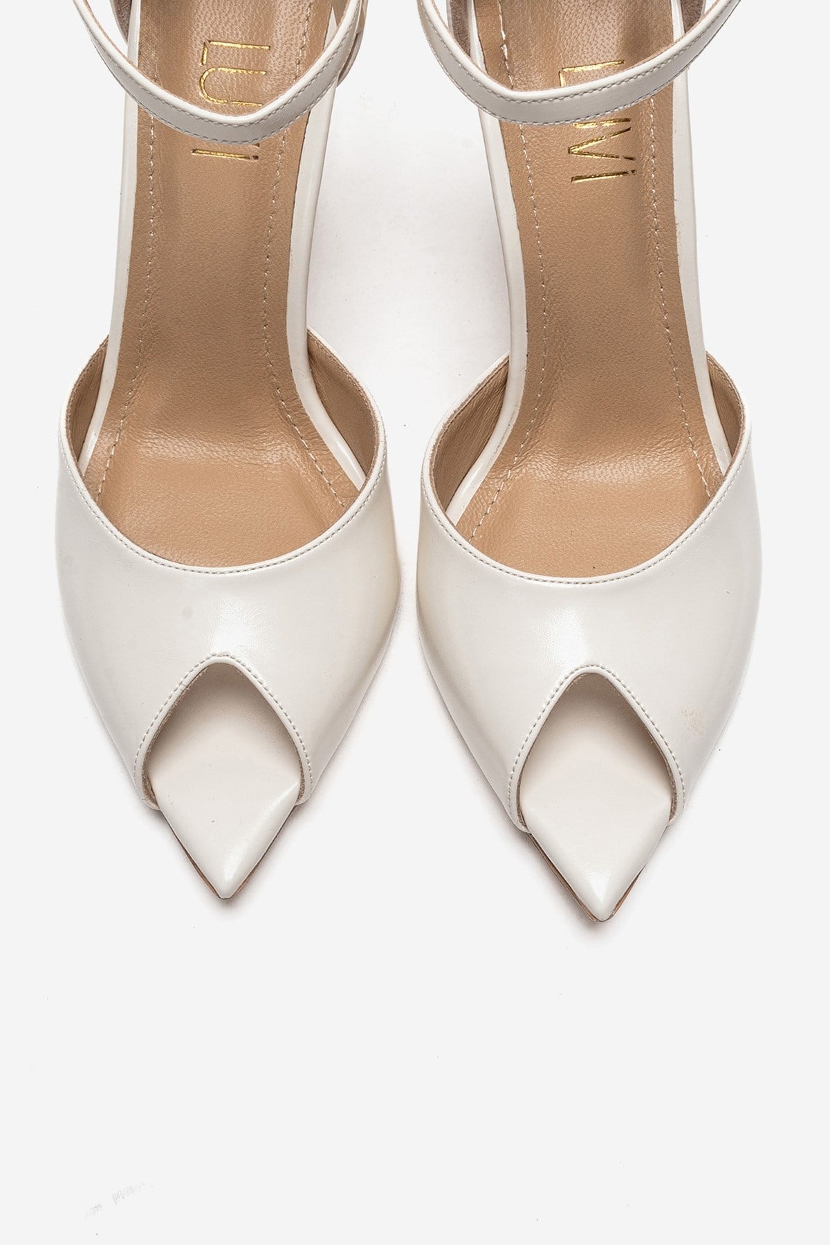 DONA - Off-White Stiletto Pump – side view showing leather, white, Vowalisse