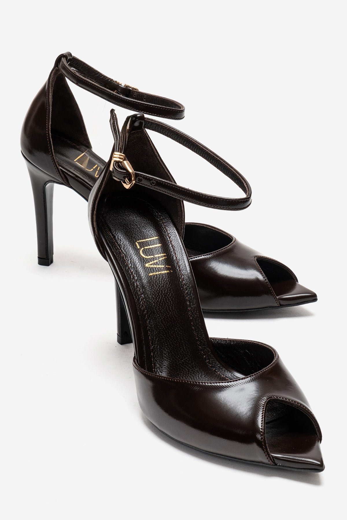DONA - Cognac Genuine Leather Stiletto Pump – front three-quarter view showing leather, Vowalisse