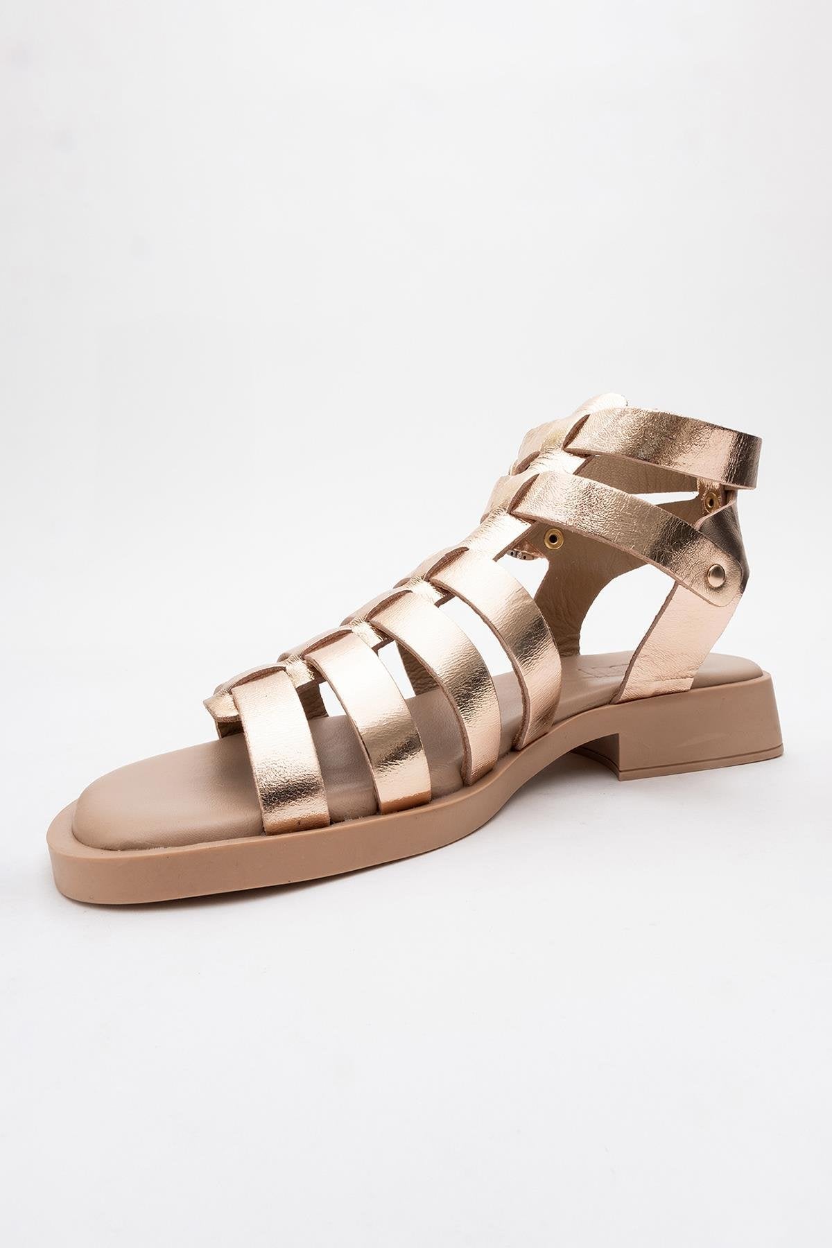 Frade - Gold Leather Sandal – back view showing leather, gold, Vowalisse