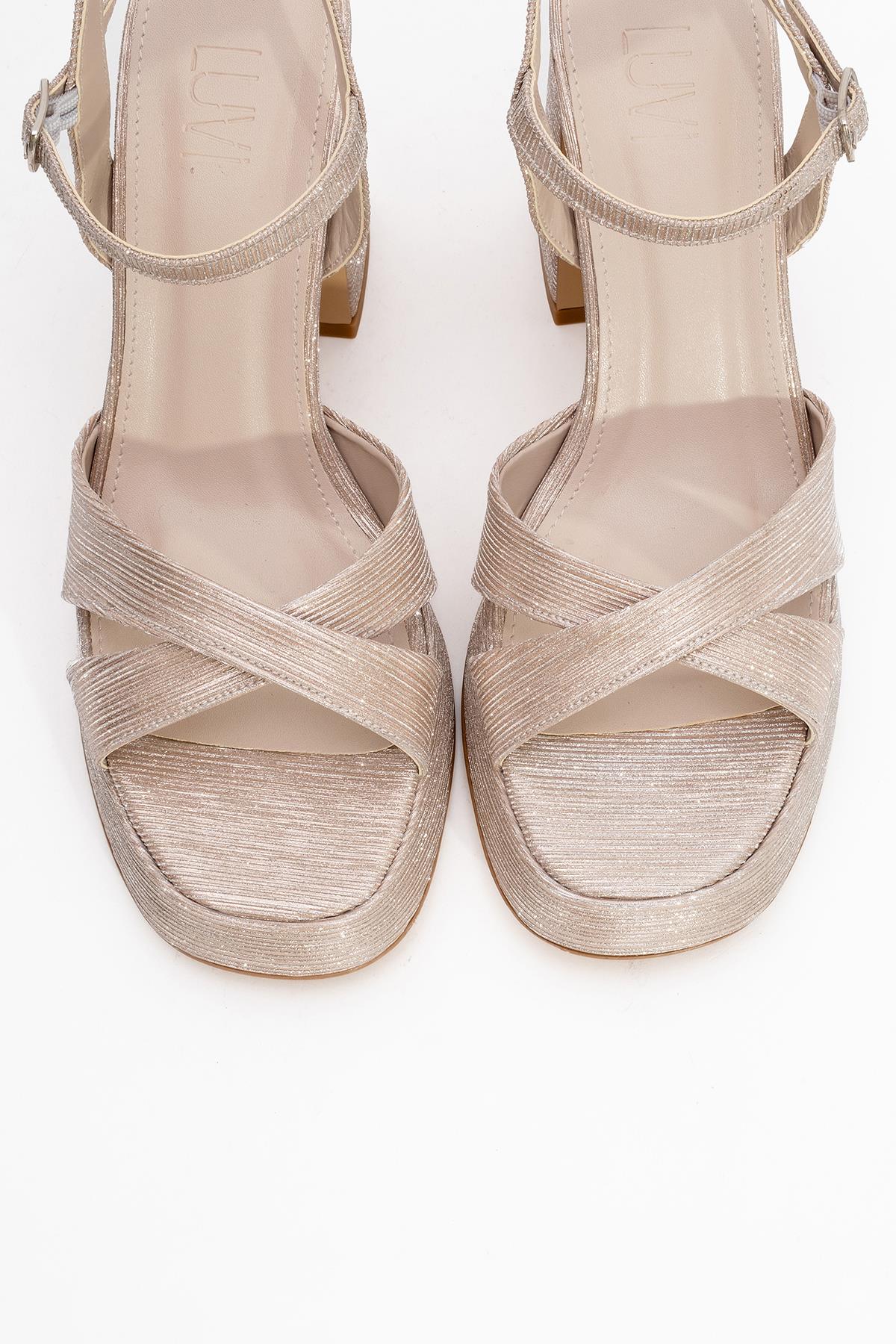 Lello - Gold Striped Platform Heel Shoe – side view showing leather, gold, Vowalisse
