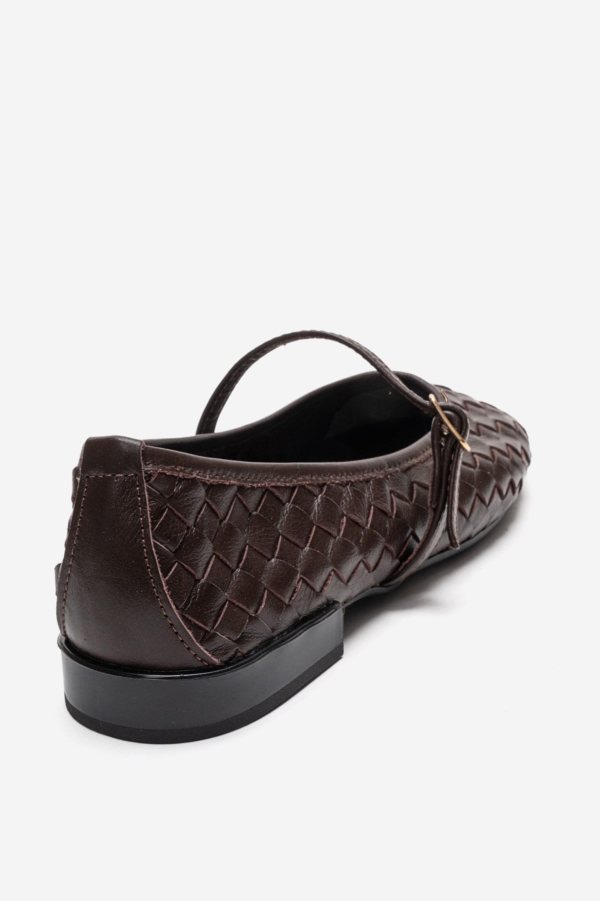Yevora - Brown Genuine Leather Woven Strap Ballet Flat – heel view showing leather, Vowalisse
