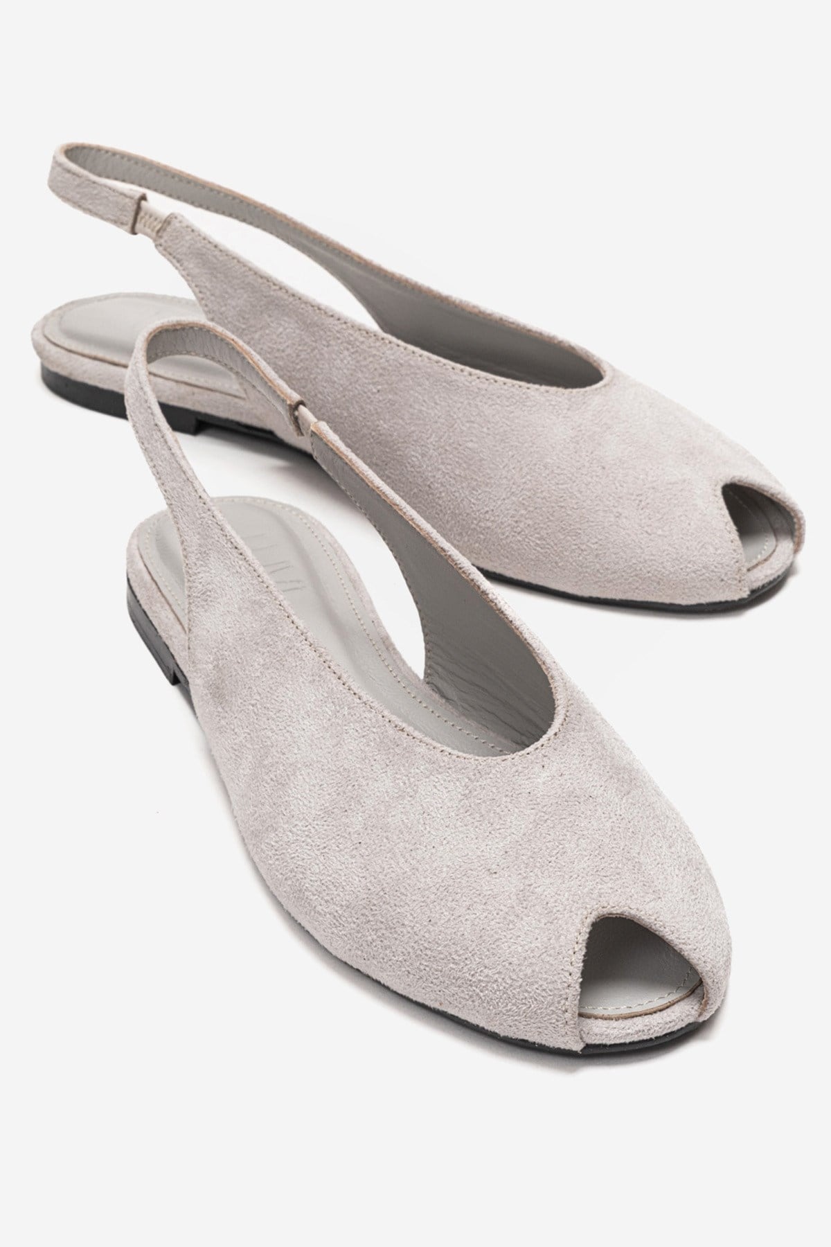 SERINA - Off-White Genuine Leather Sandal – front three-quarter view showing leather, suede, white, Vowalisse