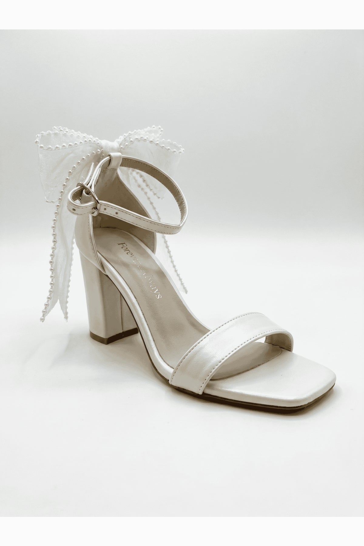 Evarose Open Toe Bow Detail Block Heel Bridal Sandals – front three-quarter view showing bow, lace, ivory, Vowalisse
