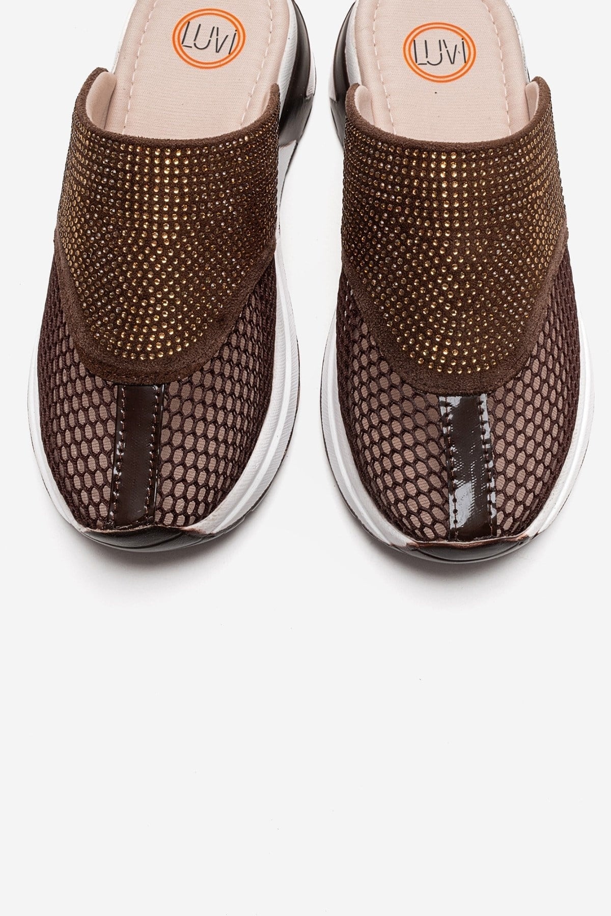 GLEA - Brown Closed-Toe Mule – side view showing leather, Vowalisse