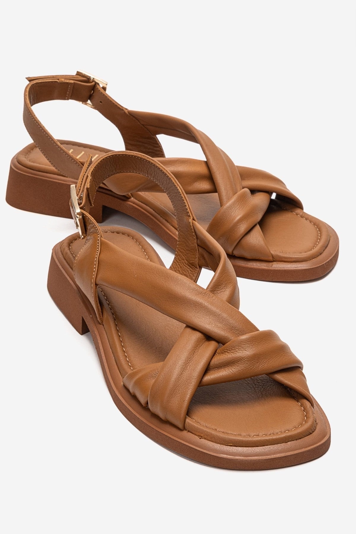 FRAND - Camel Genuine Leather Cross-Strap Sandal – front three-quarter view showing leather, Vowalisse