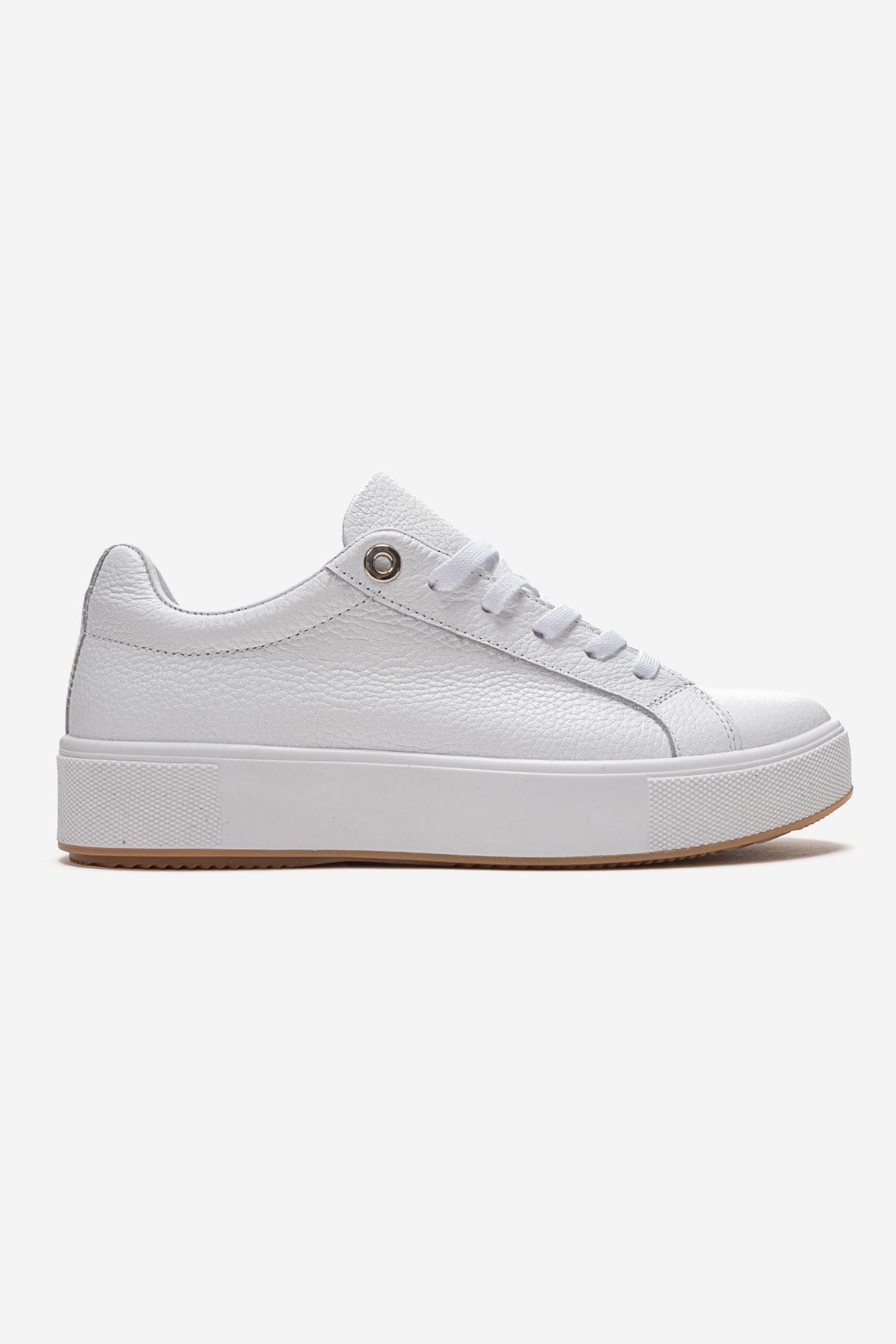 PALLEN - White Genuine Leather Casual Sneaker – heel view showing leather, white, Vowalisse