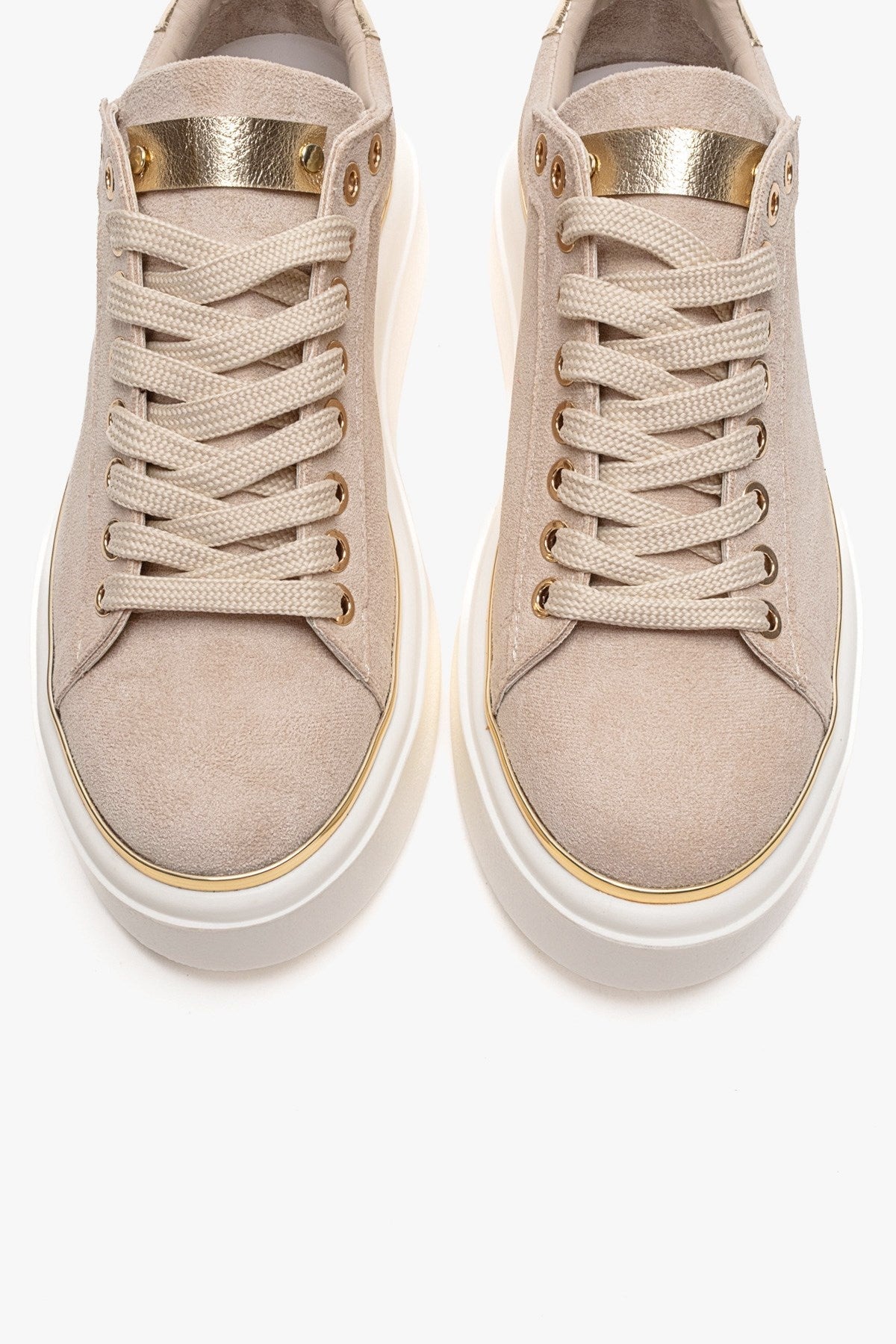 BORENA - Beige Platform Sneaker – side view showing leather, suede, Vowalisse