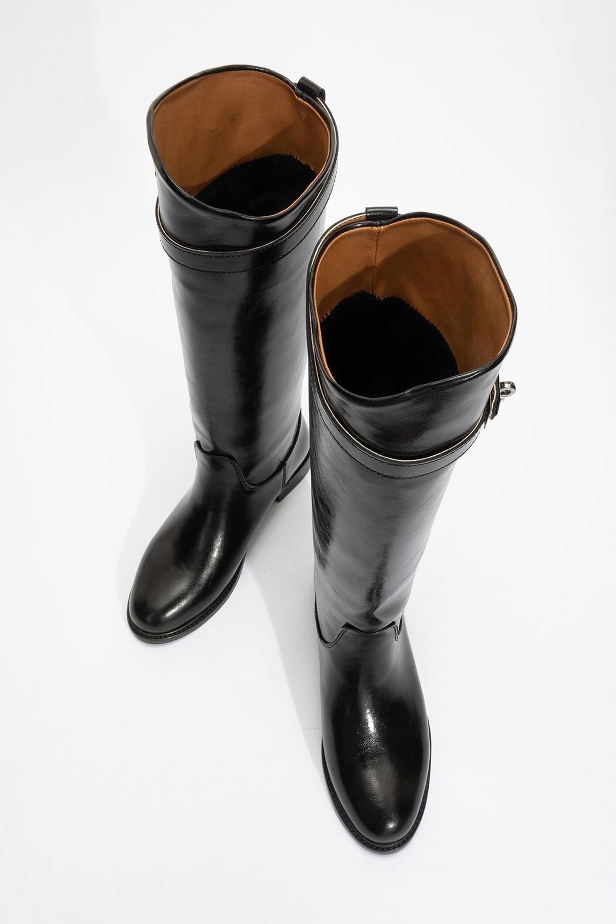 Yoko Black Riding Boot – detail view showing leather, black, Vowalisse