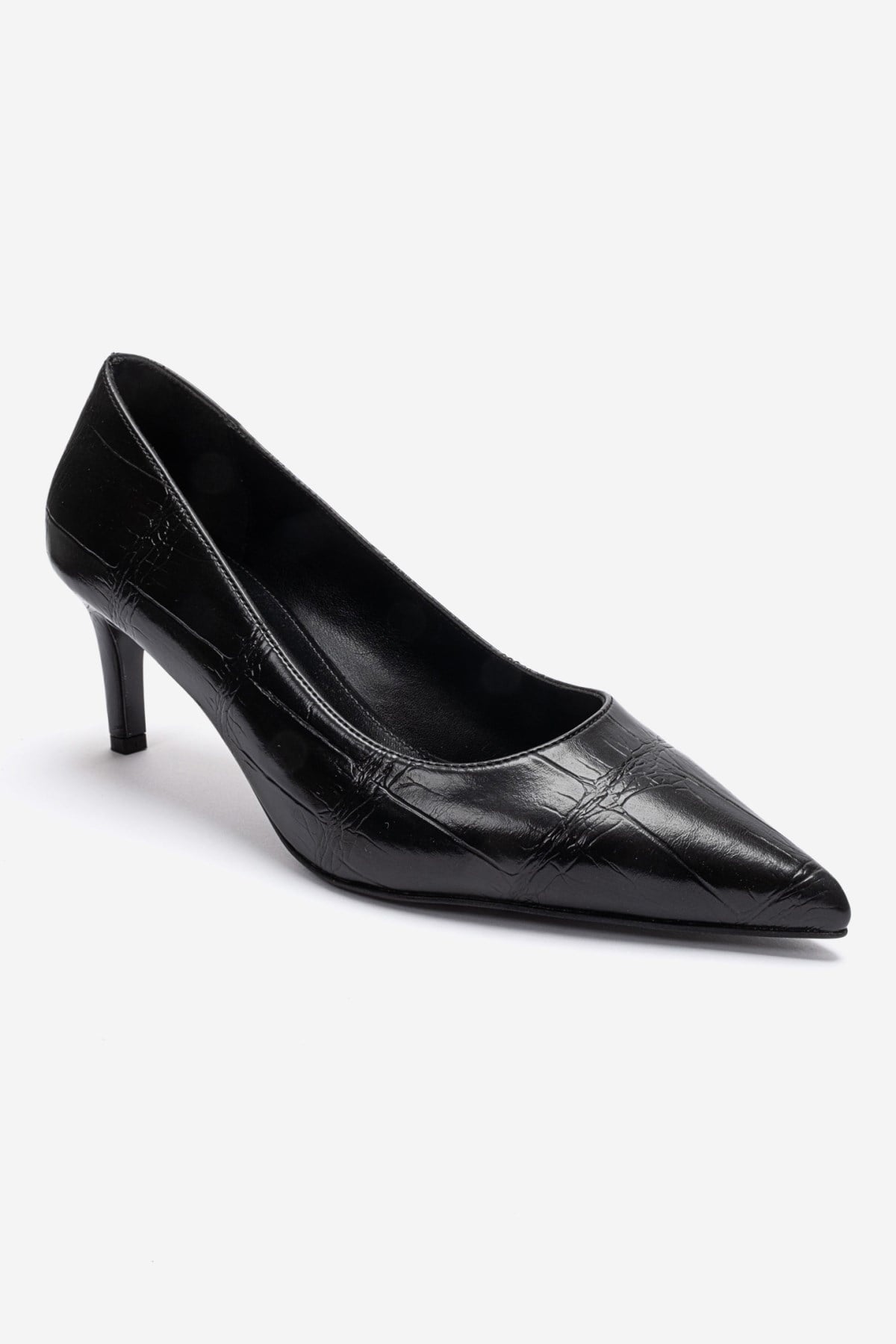 VELMIRA - Black Pointed Toe Pump – detail view showing leather, black, red, Vowalisse