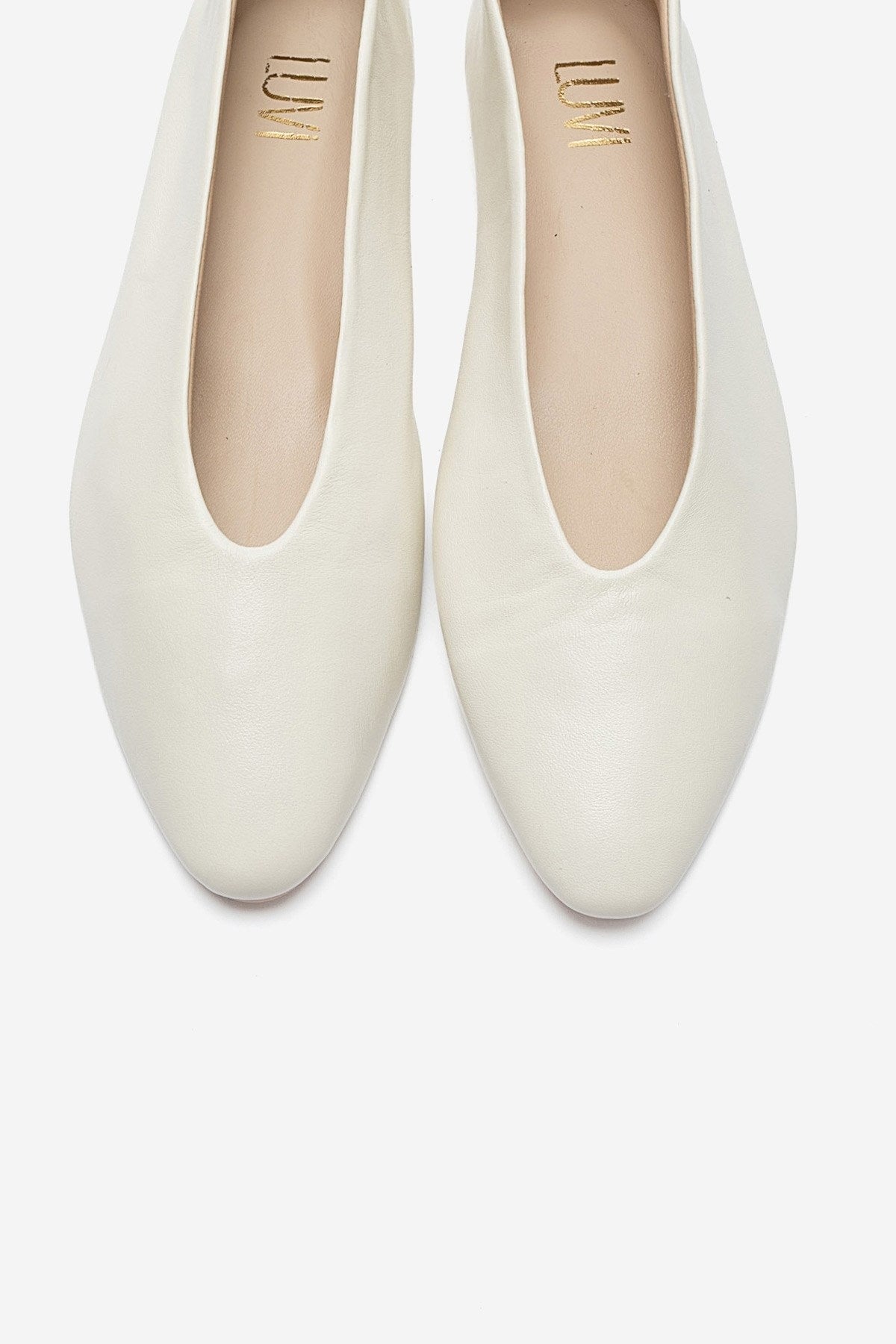 JENAS - Off-White Genuine Leather Ballet Flat – side view showing leather, white, Vowalisse