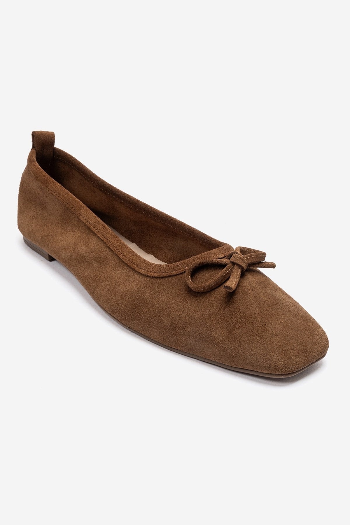 Sosa - Cognac Genuine Leather Square Toe Bow Ballet Flat – detail view showing bow, leather, Vowalisse