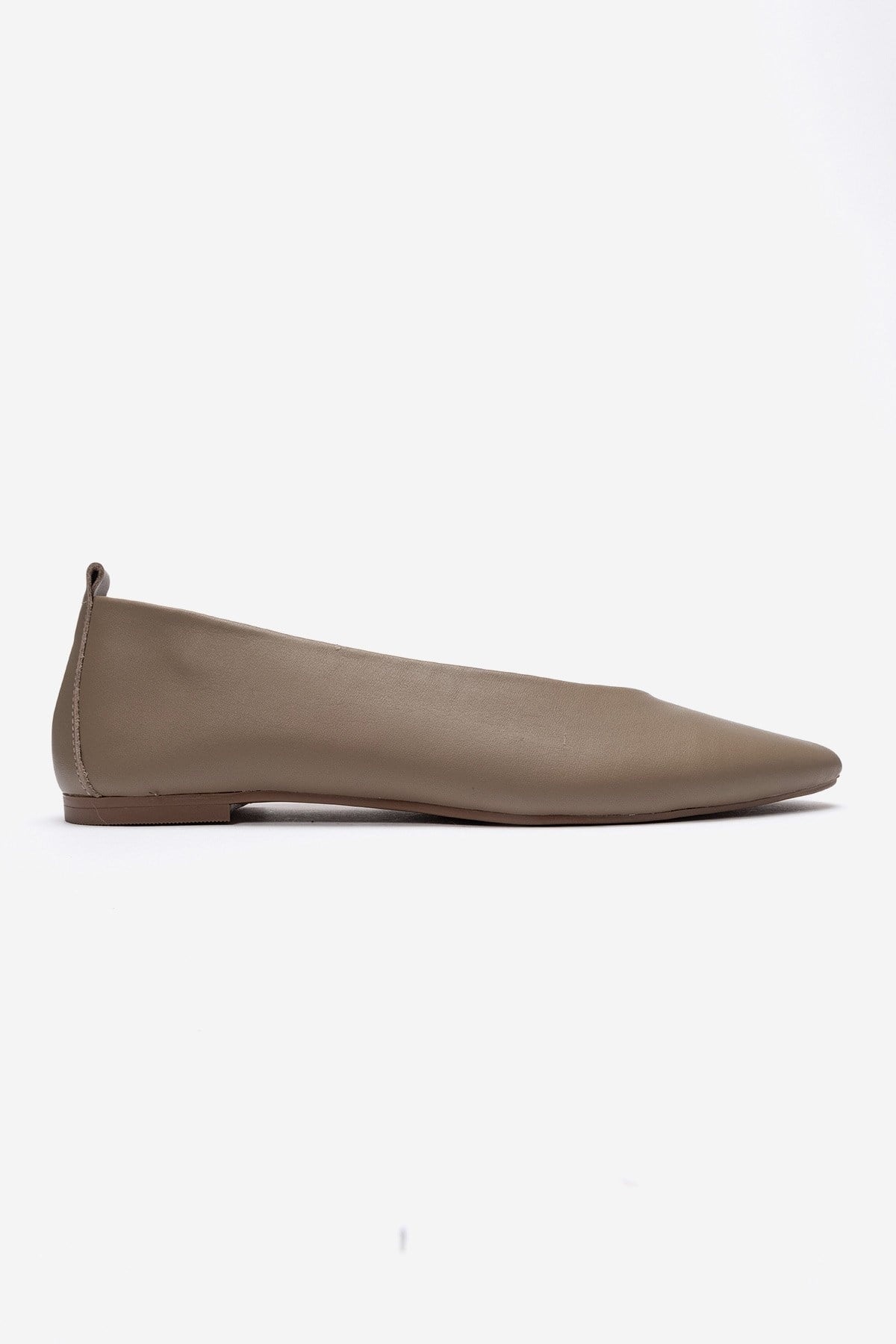 JENAS - Taupe Genuine Leather Ballet Flat – heel view showing leather, Vowalisse