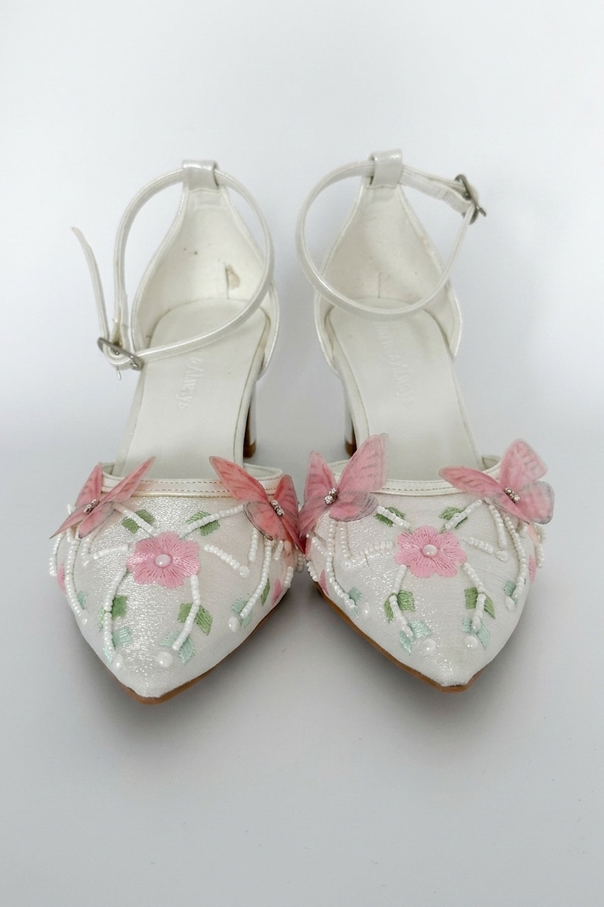 Iry Ivory Butterfly Embroidered Mesh Pumps – heel view showing mesh, metallic, ivory, Vowalisse