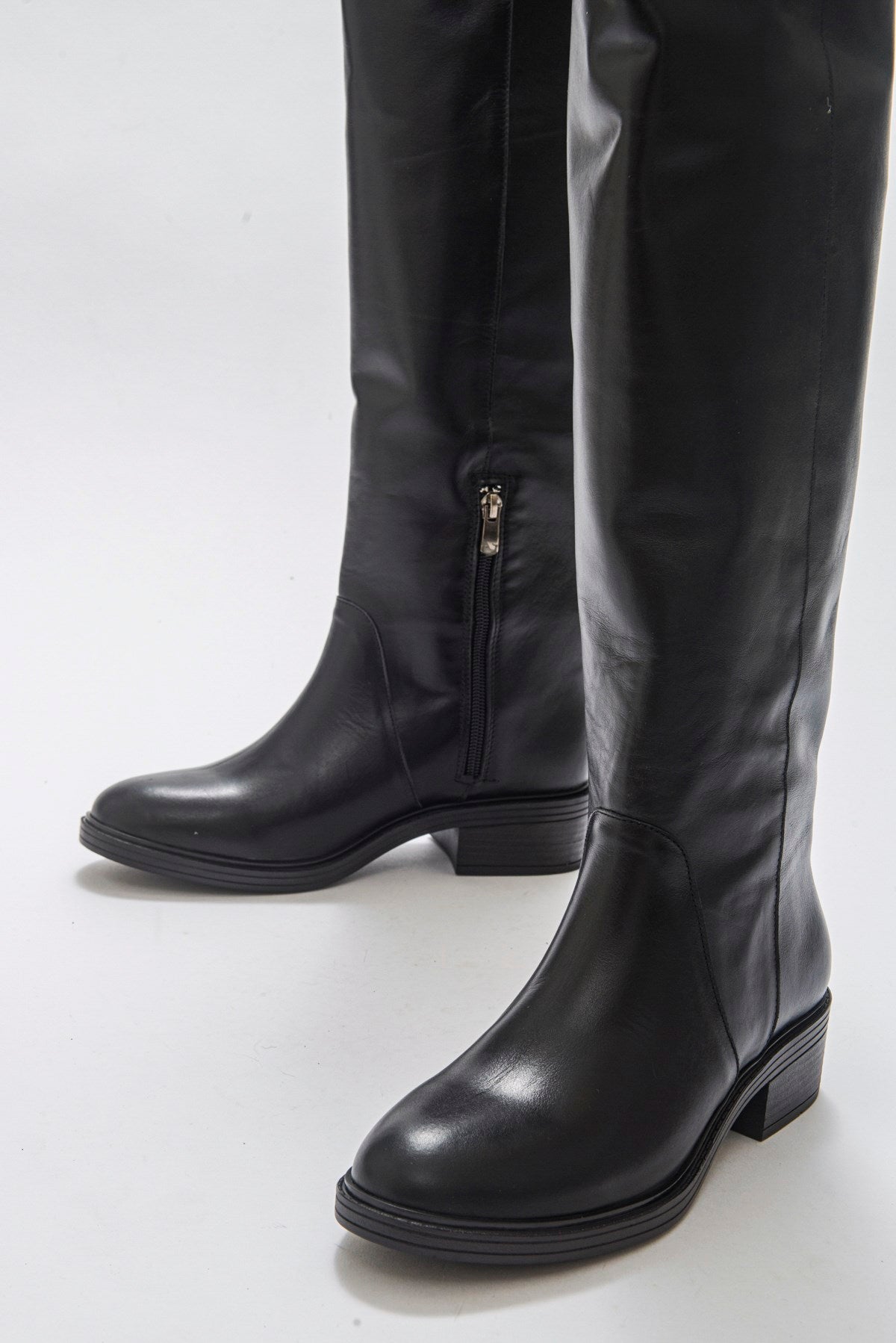 Petya - Black Genuine Leather Over-The-Knee Boot – detail view showing leather, black, Vowalisse
