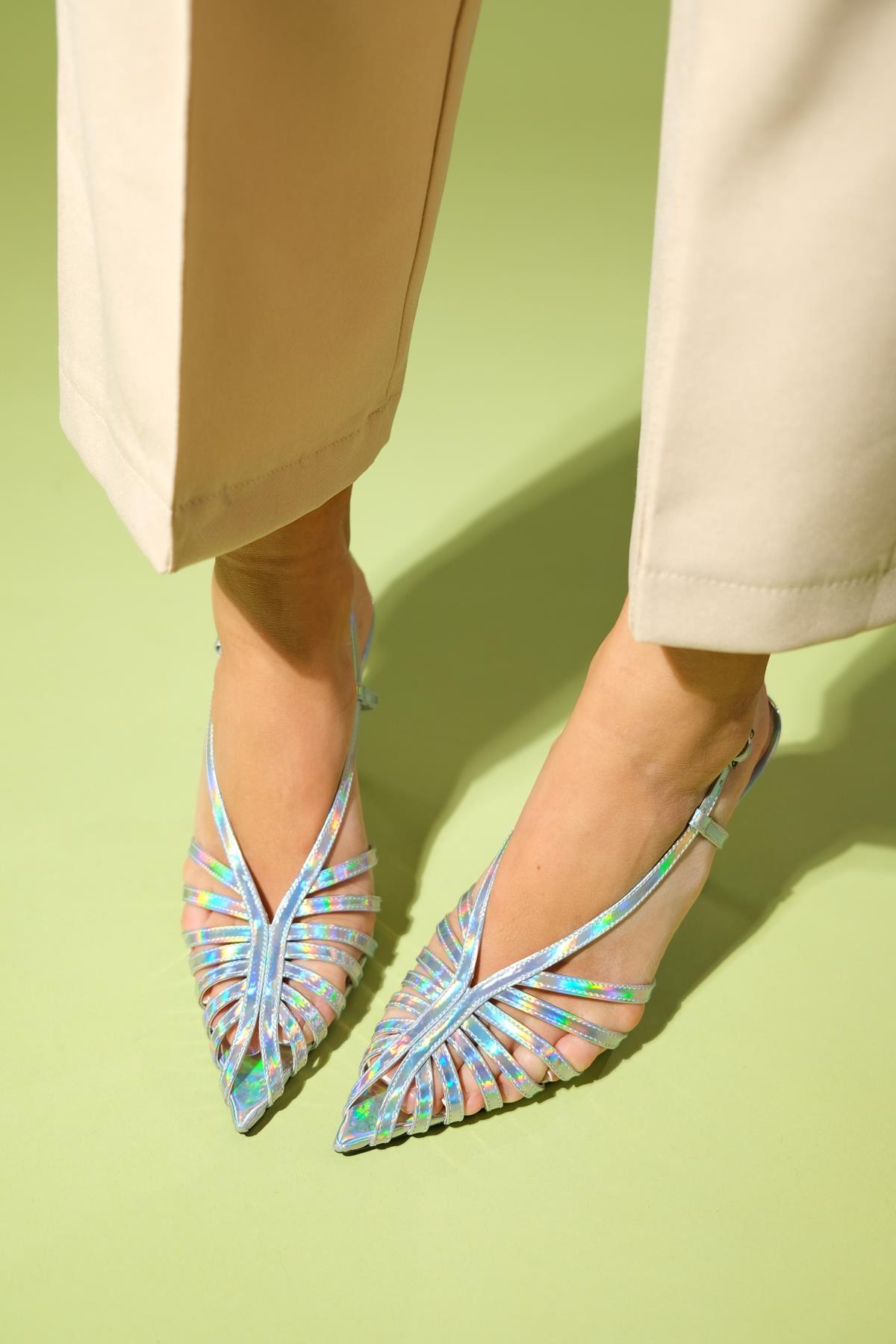 Leaf - Silver Holographic High Heel Shoe – heel view showing leather, silver, Vowalisse