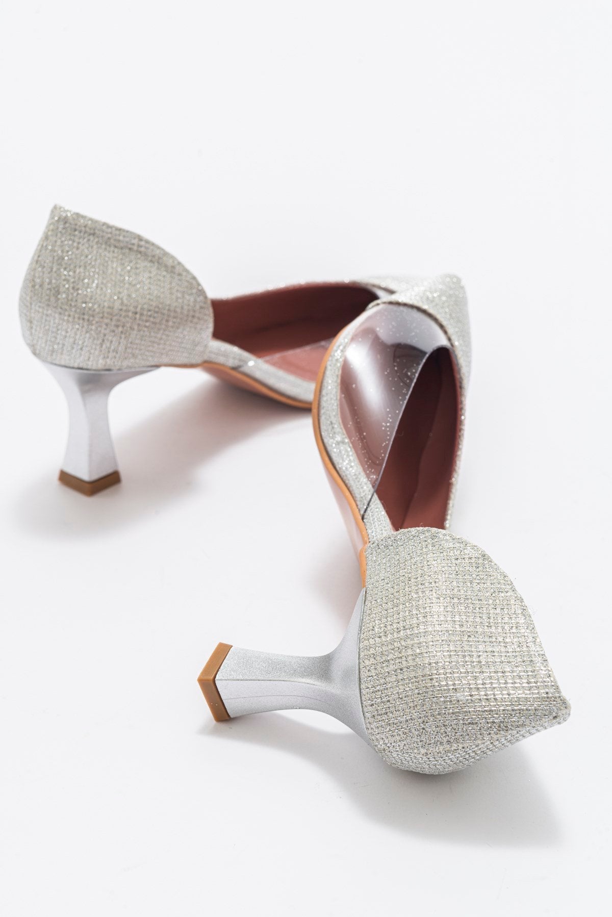 Vera Lame Glitter Pointed Toe Pump – side view showing leather, glitter, Vowalisse