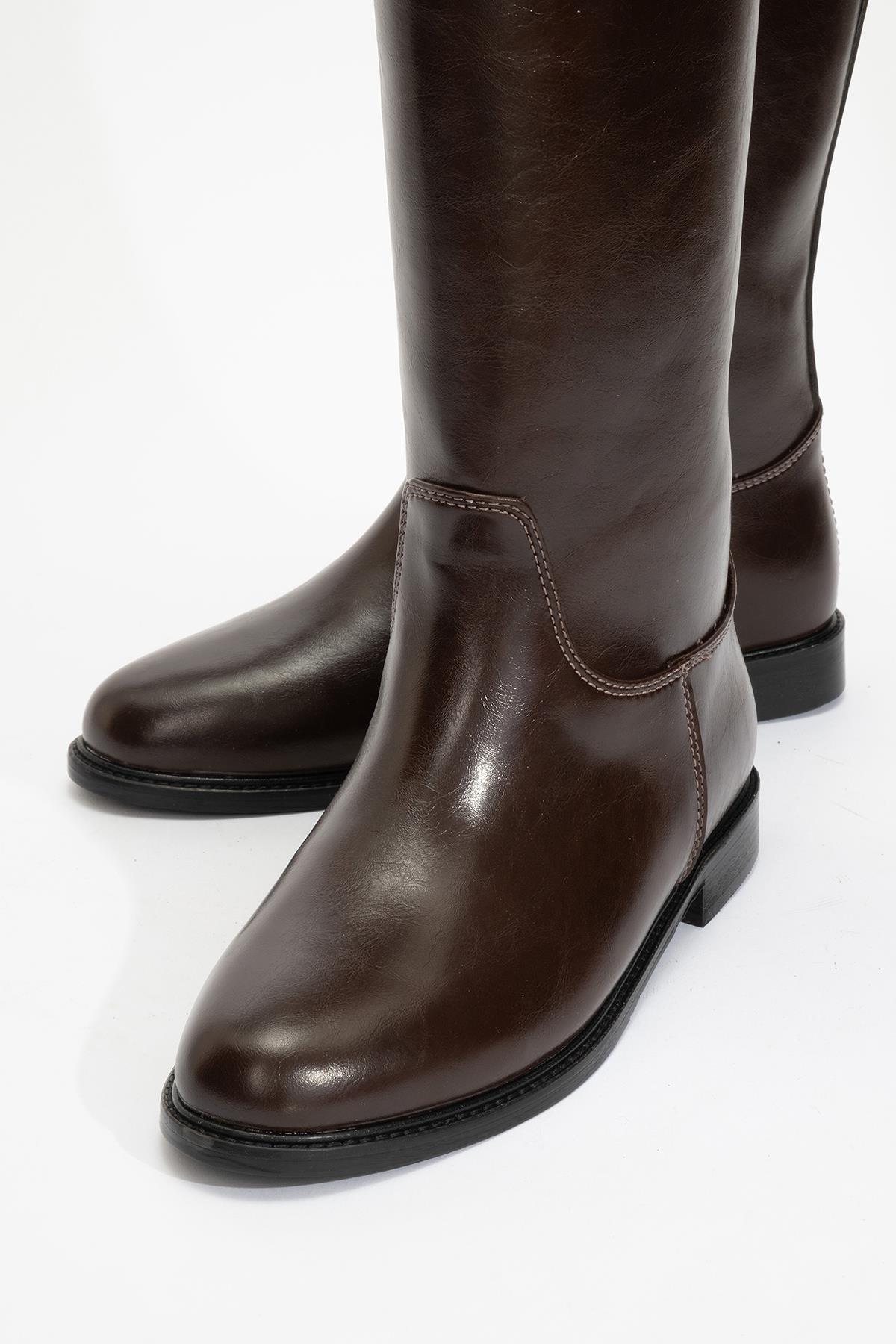 Yoko Brown Riding Boot – heel view showing leather, Vowalisse