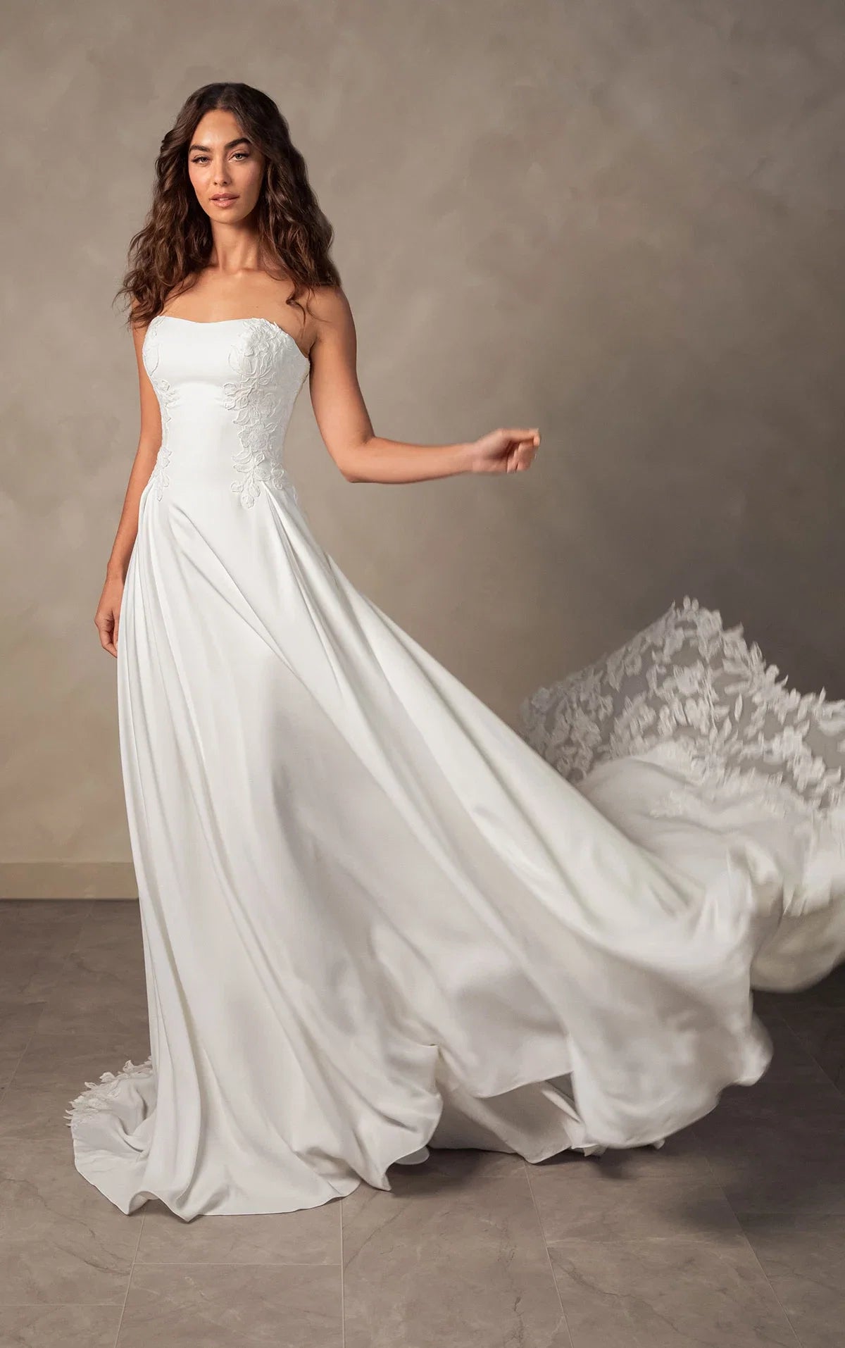 Emilia Wedding Dress VOWALISSE bridal gown – view 2