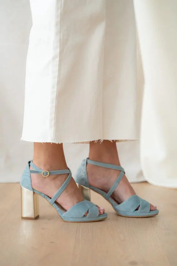 Blue Bridal Heels | VOWALISSE
