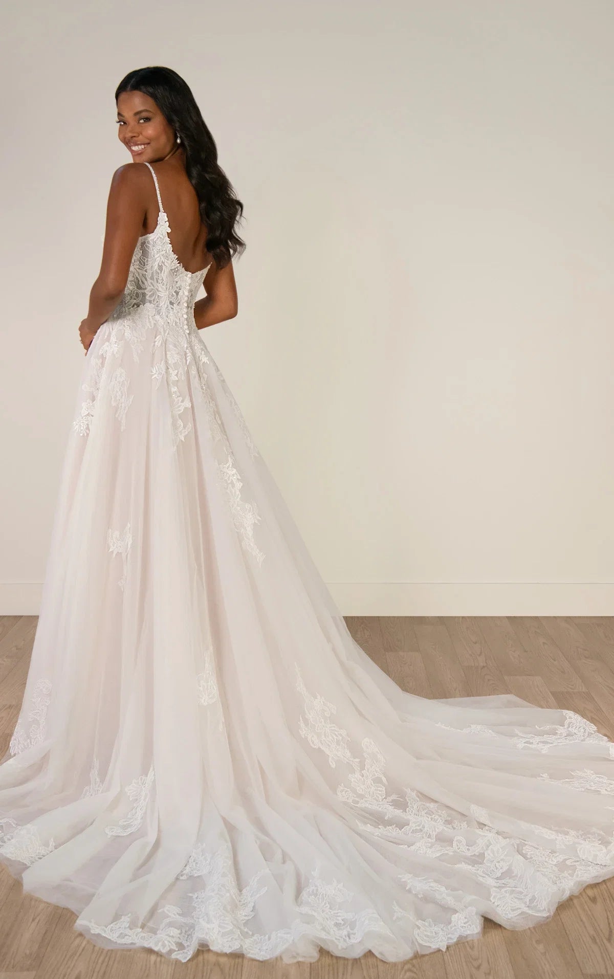 Olive Sy8293 Wedding Dress VOWALISSE bridal gown – view 7