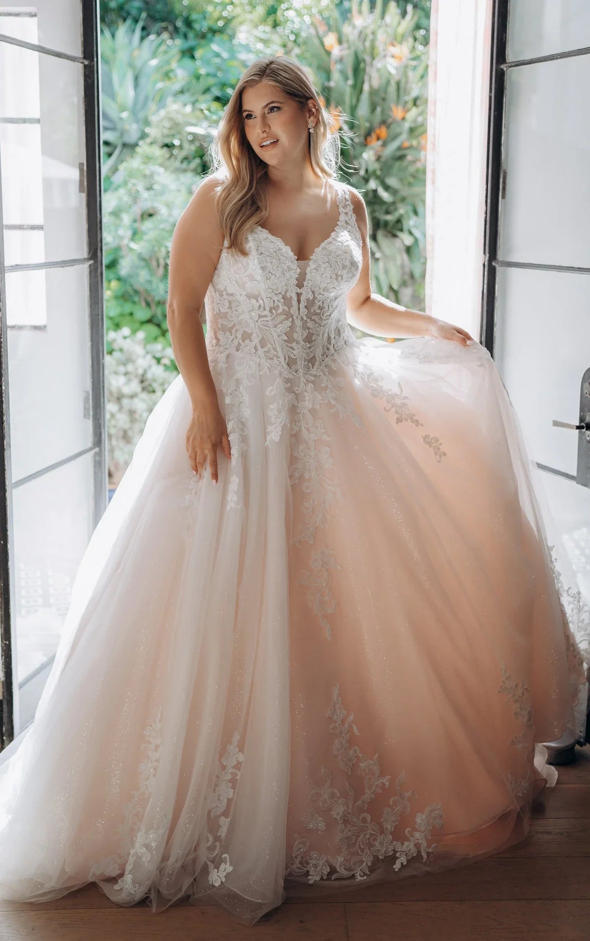 Hallie Sy8314 Wedding Dress VOWALISSE bridal gown – view 3