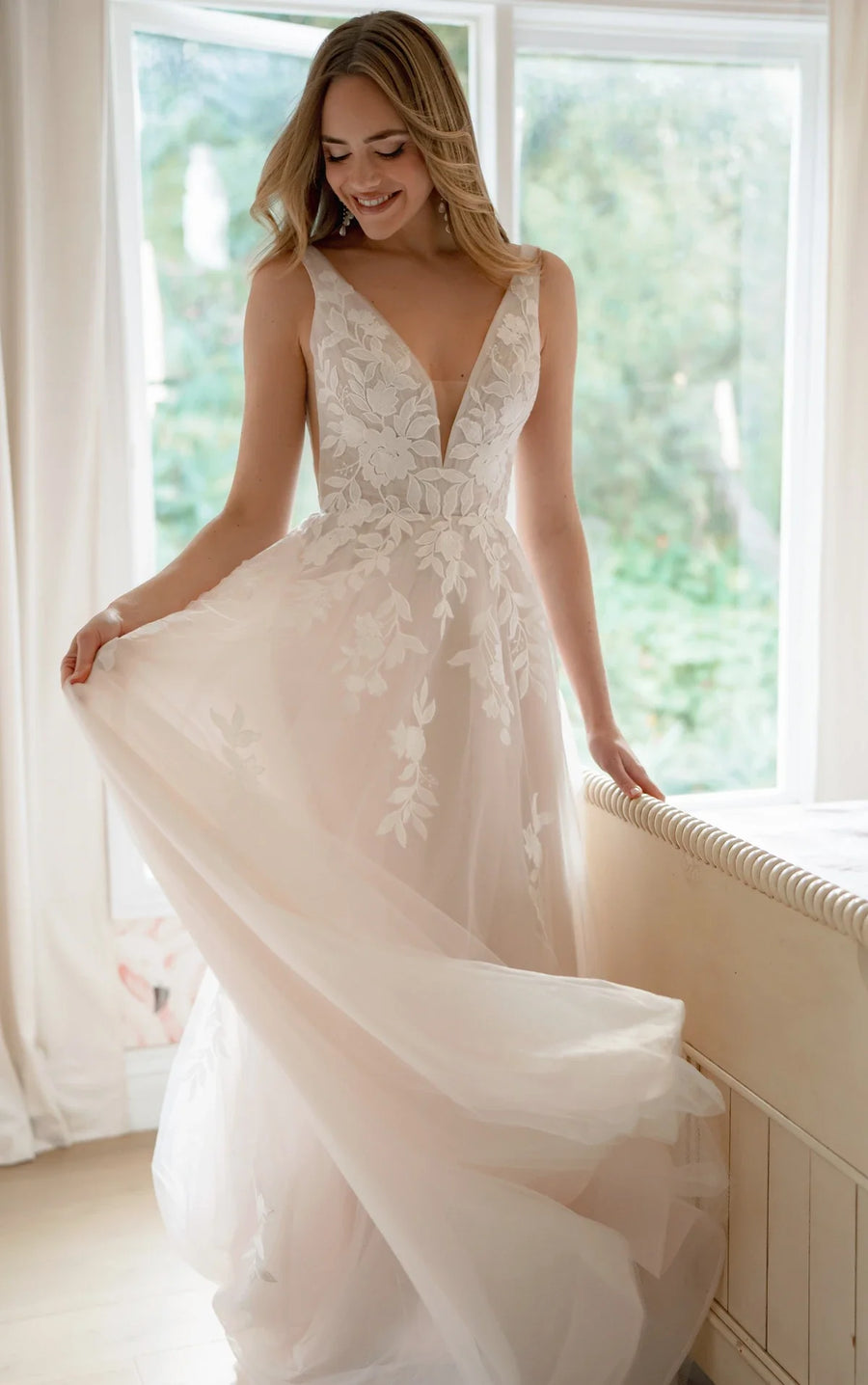 Nala Sy8316 Wedding Dress | VOWALISSE