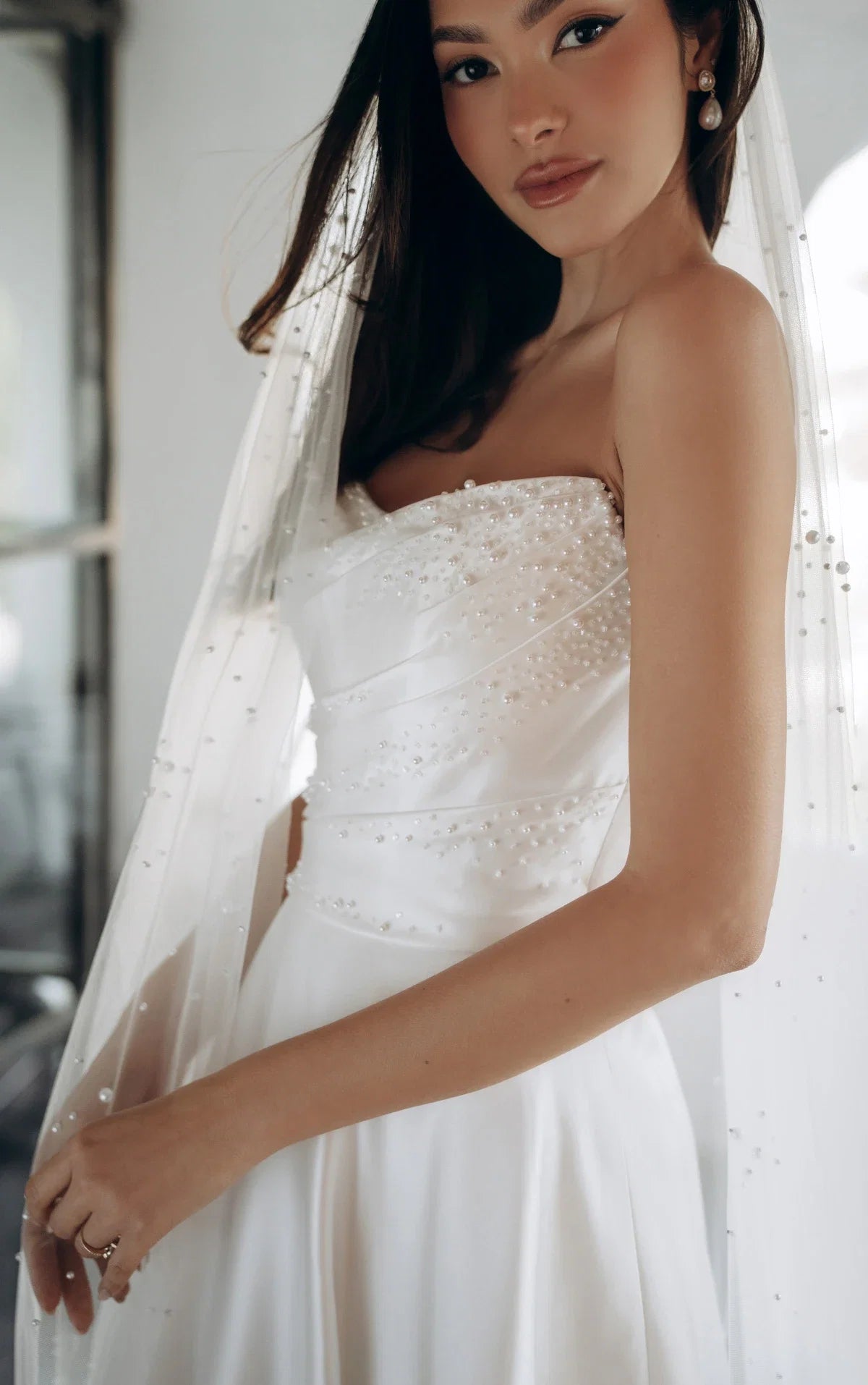 Evie Sy8318 Wedding Dress VOWALISSE bridal gown – view 3
