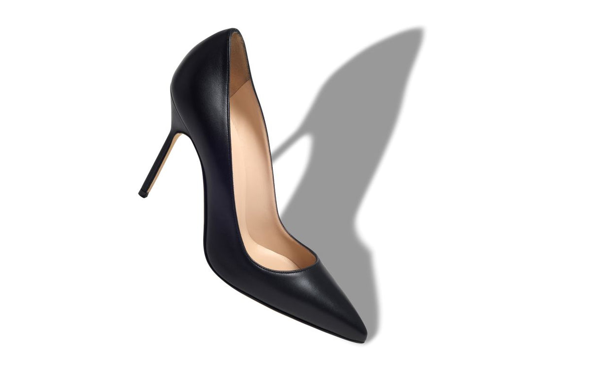 Estelle Flame Black Pointed Toe Pumps – front three-quarter view showing black pointed toe, nappa leather, Vowalisse