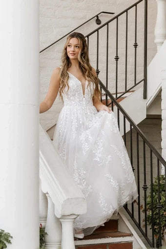 Hattie Wedding Dress VOWALISSE bridal gown – view 2