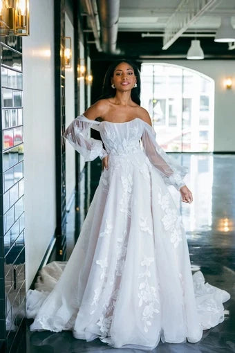 Aurelia Wedding Dress VOWALISSE bridal gown – view 1