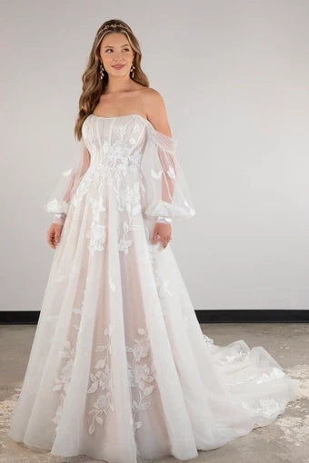 Aurelia Wedding Dress VOWALISSE bridal gown – view 3