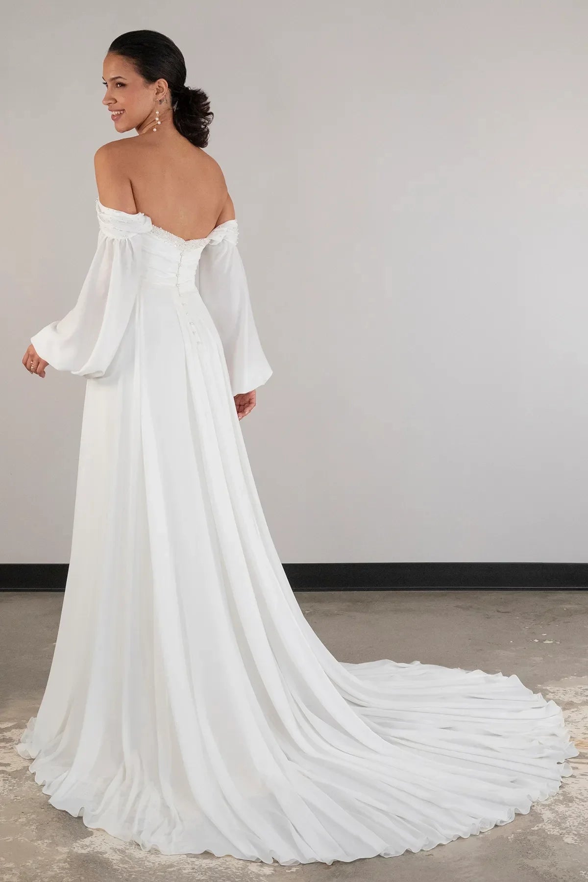 Bonnie Wedding Dress VOWALISSE bridal gown – view 3