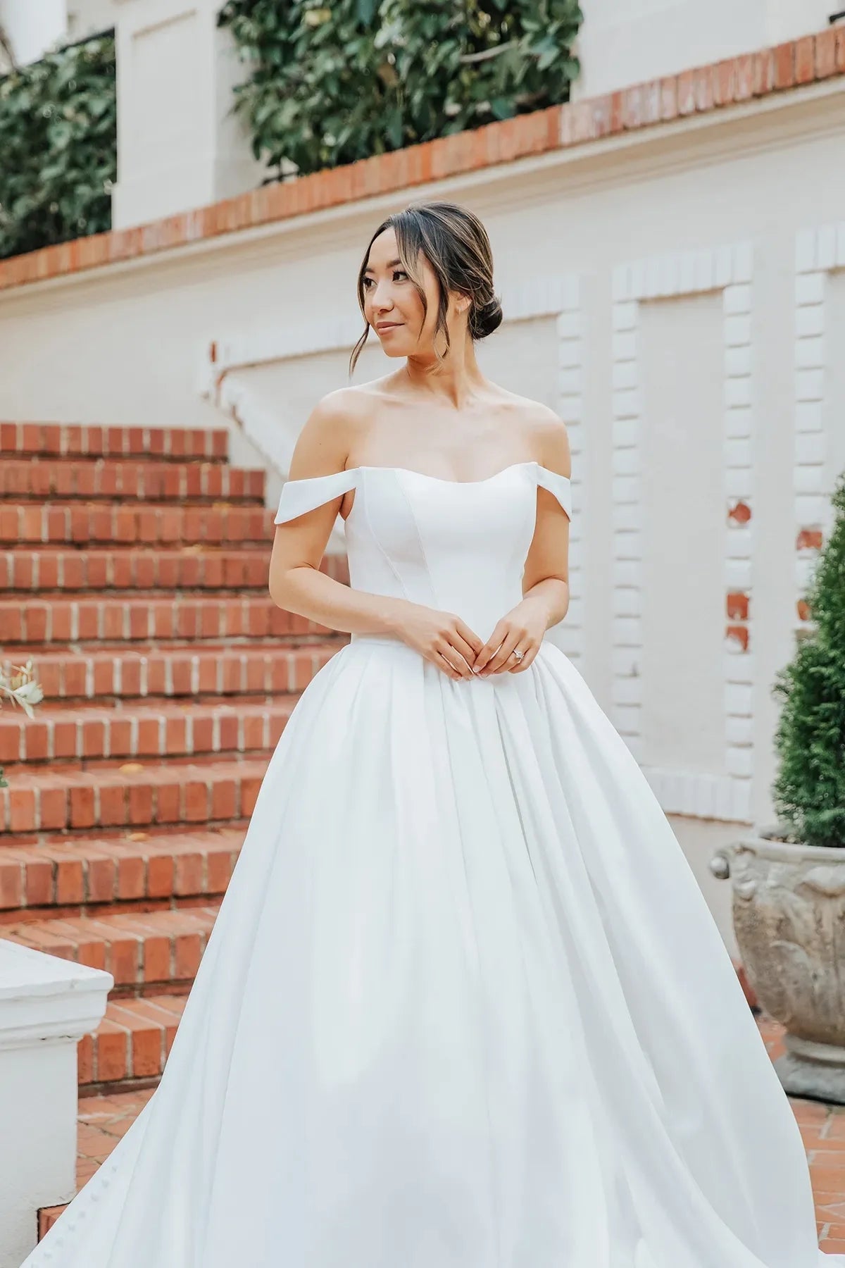 Holly Wedding Dress VOWALISSE bridal gown – view 8